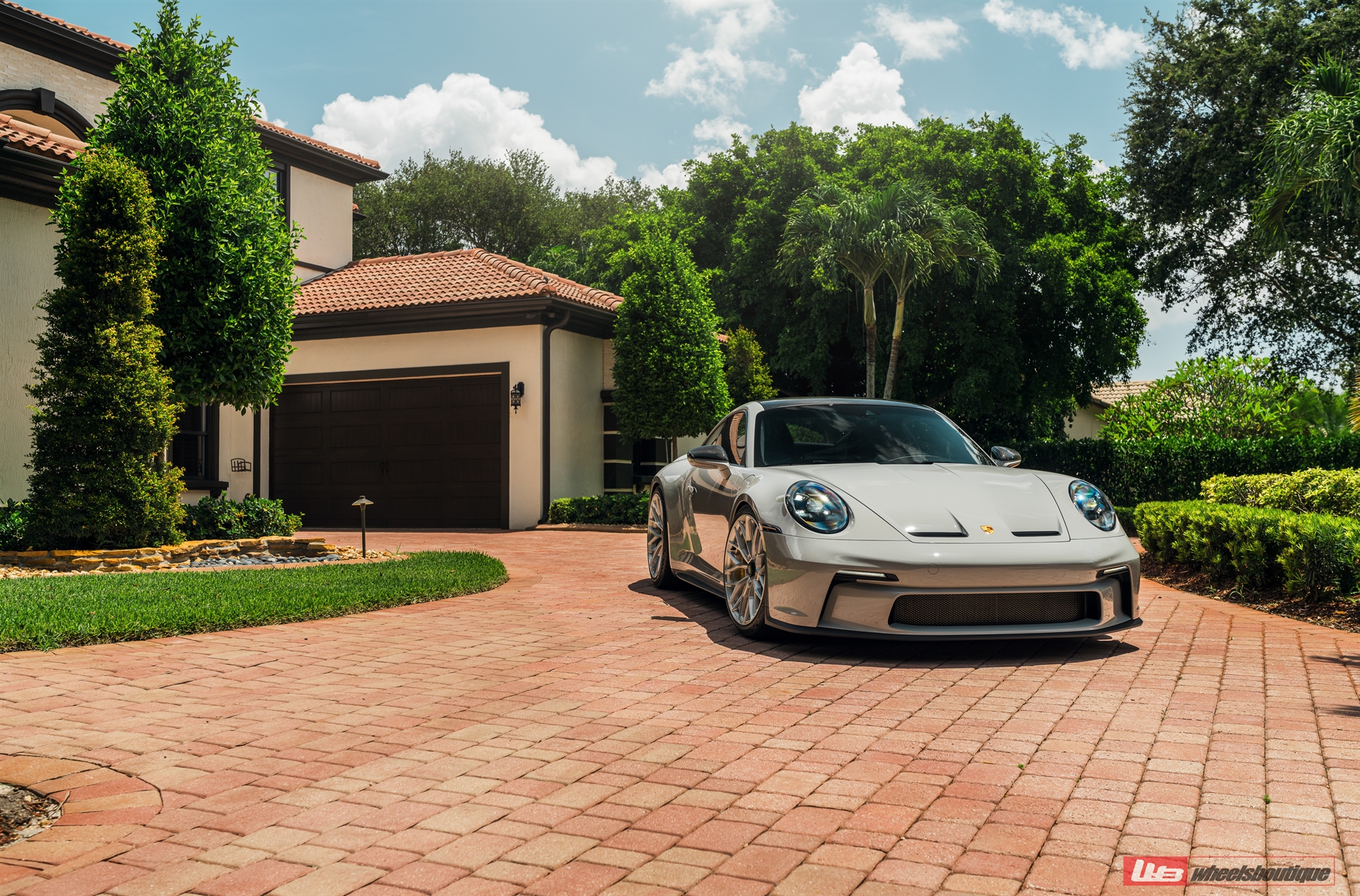 ANRKY AN10 | Porsche 992 GT3 Touring