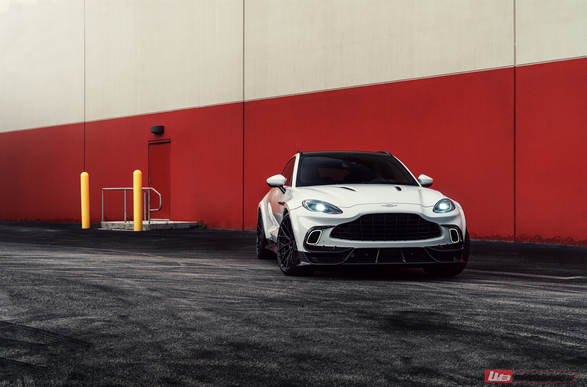 ANRKY AN20 | Aston Martin DBX