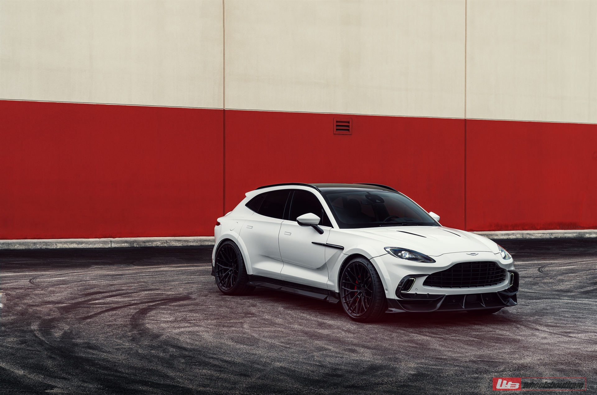 ANRKY AN20 | Aston Martin DBX
