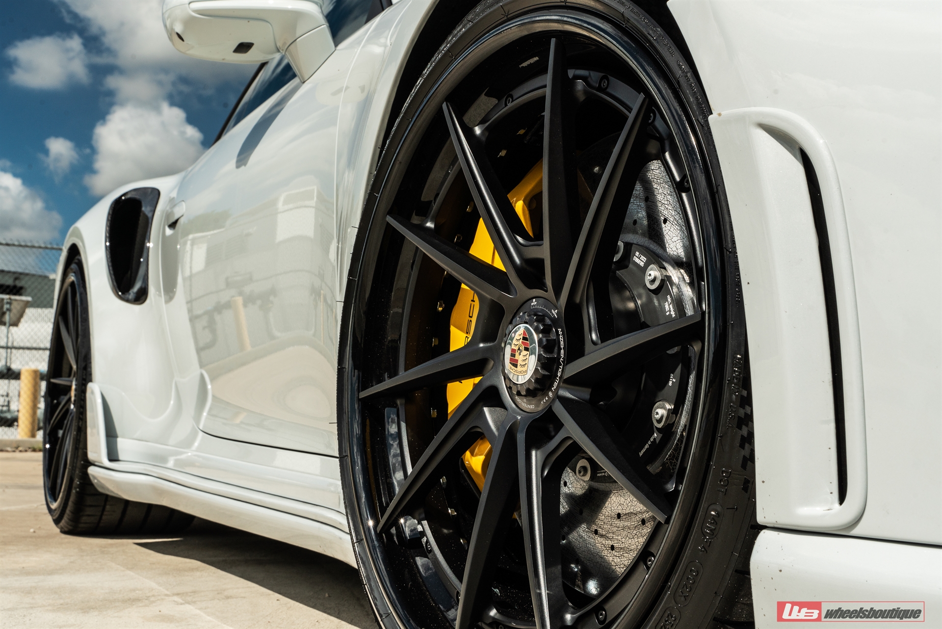 ANRKY AN33 Satin black center | Porsche 992 Turbo S