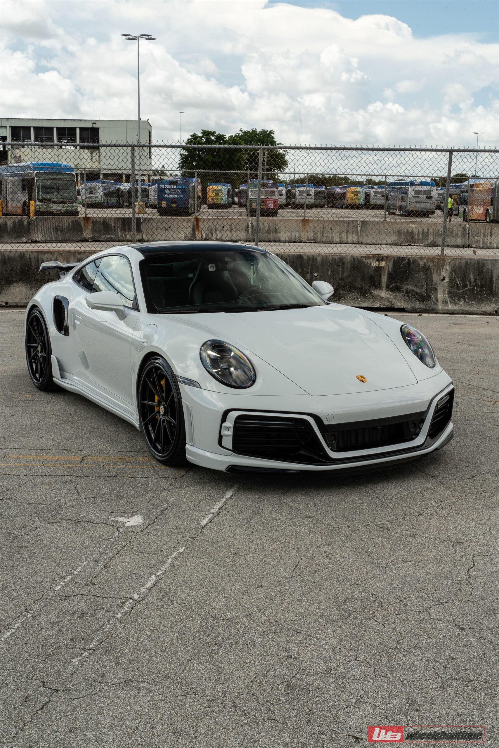 ANRKY AN33 Satin black center | Porsche 992 Turbo S