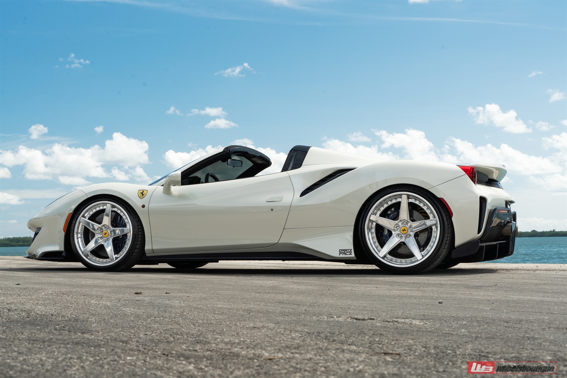 Ferrari 488 Pista | Bianco Avus | on ANRKY RS5.3 | Brushed Clear