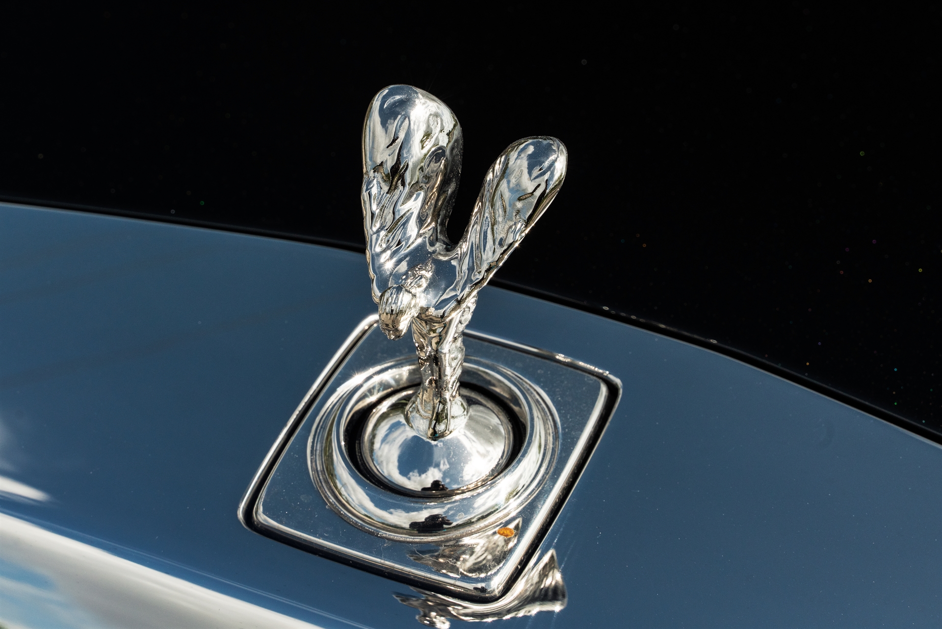 Rolls-Royce Phantom EWB with Mansory Body Kit