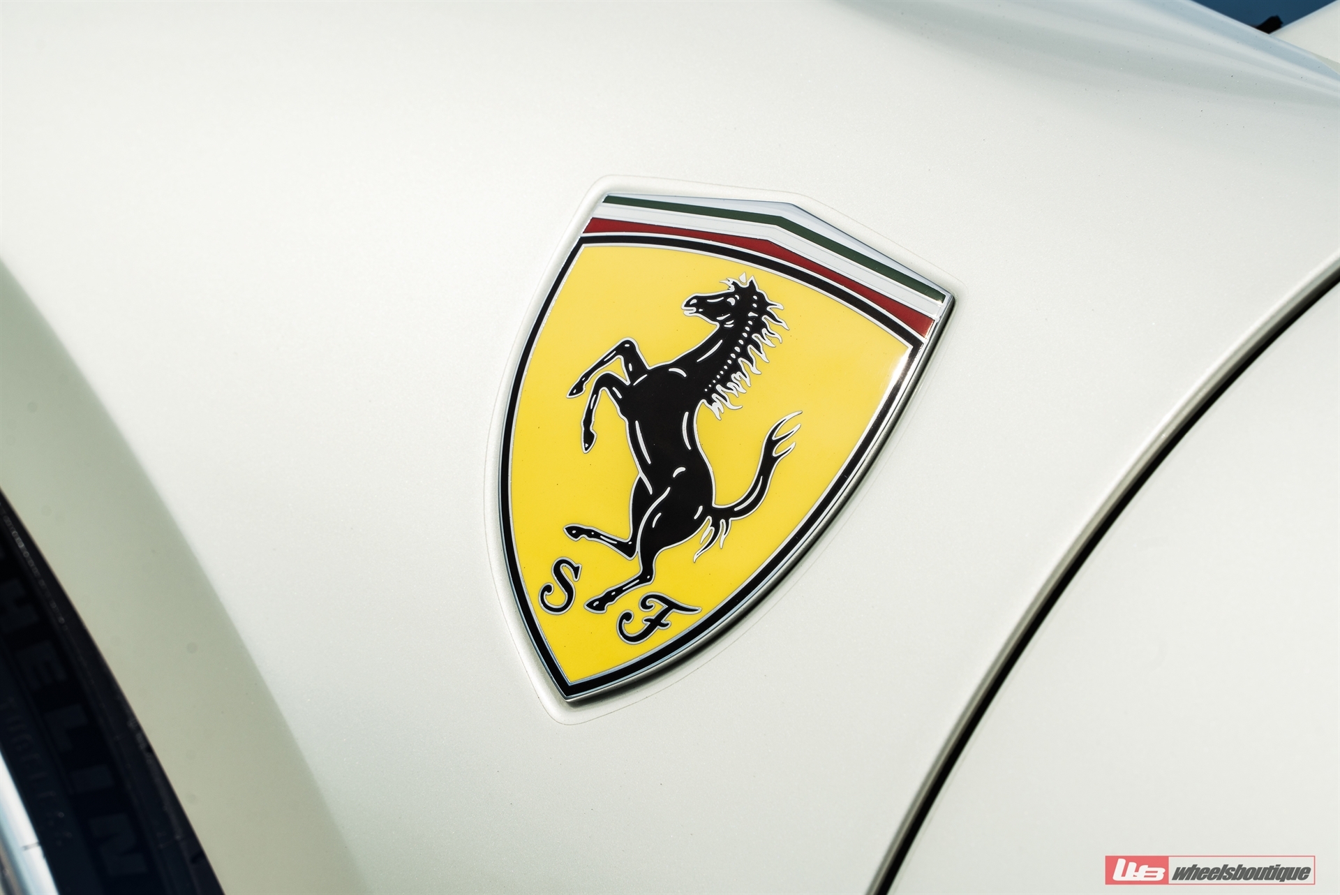 Ferrari 488 Pista | Bianco Avus | on ANRKY RS5.3 | Brushed Clear