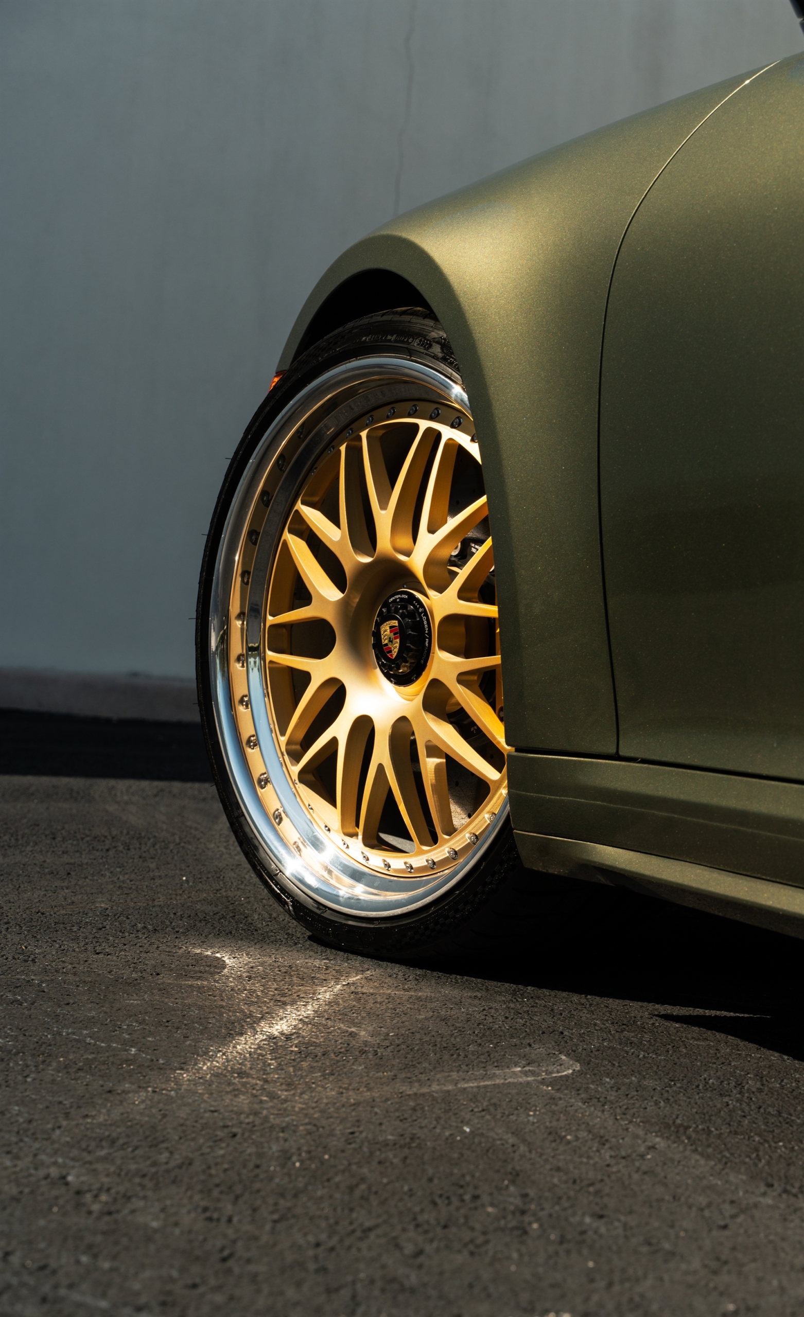 Porsche 992 Turbo S | Aventurine Green | on HRE 540 FMR | Frozen Brushed Gold