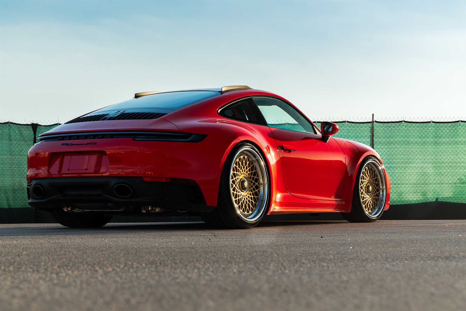 Porsche 992 Carrera GTS | Guards Red | 1886 S009 Wheels | Satin Gold