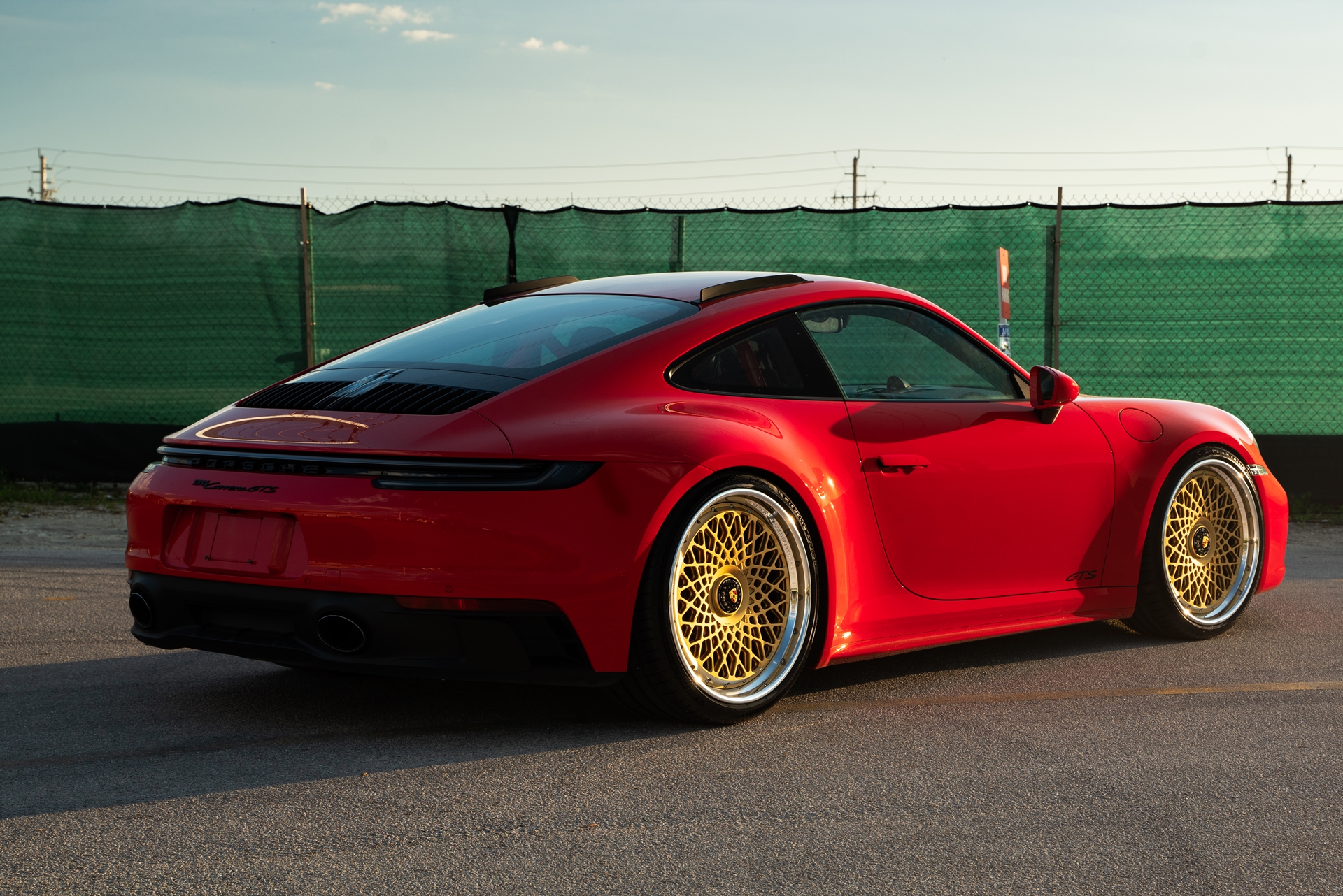 Porsche 992 Carrera GTS | Guards Red | 1886 S009 Wheels | Satin Gold