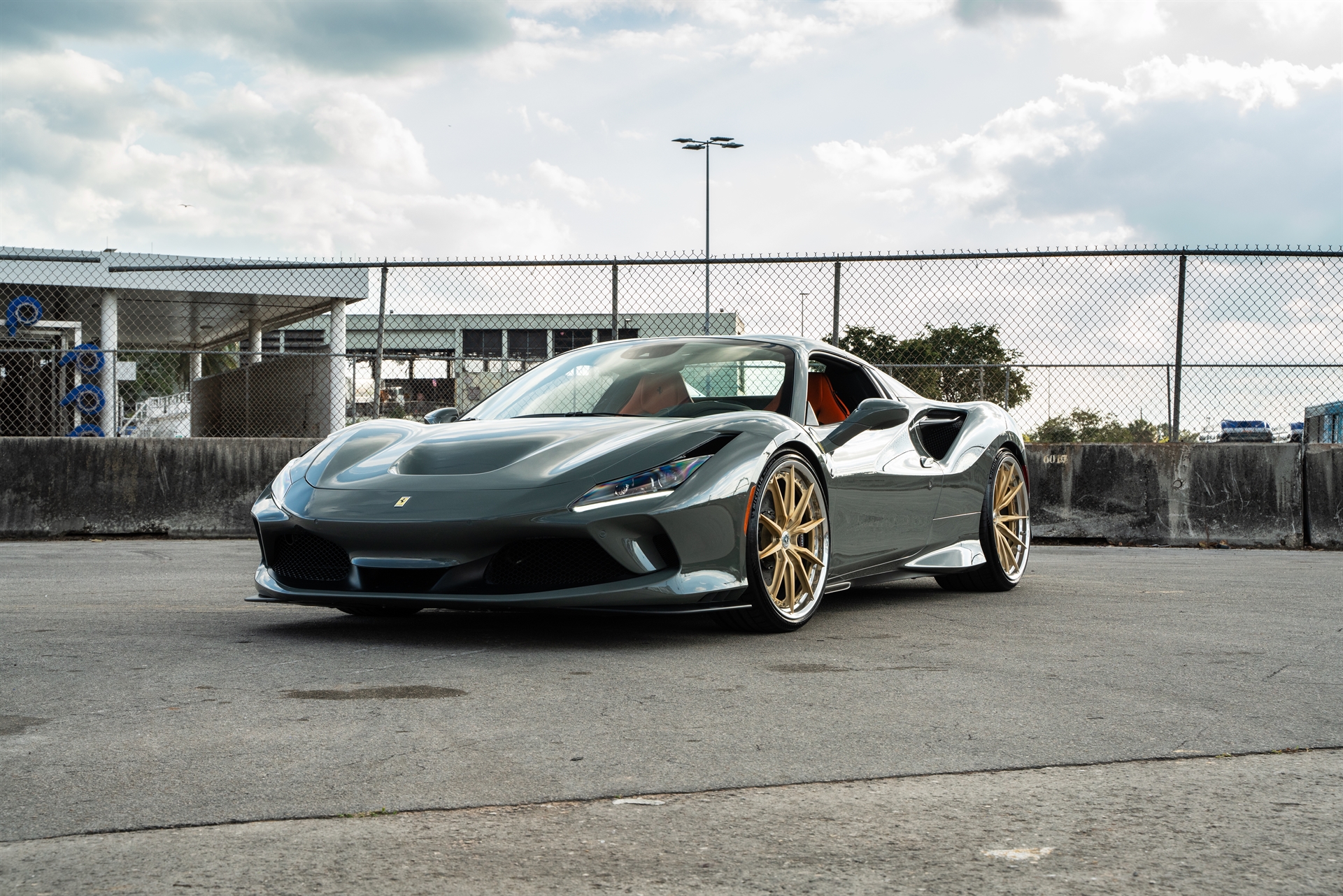 Ferrari F8 Spider | Grigio Medio | HRE S104SC Wheels | Frozen Champagne