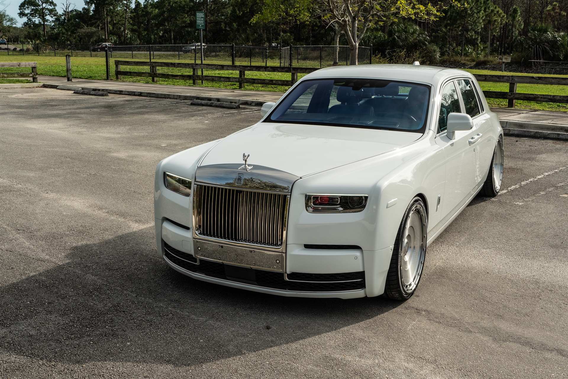 Rolls-Royce Phantom II | English White | Novitec SP3 Wheels | Brushed Clear
