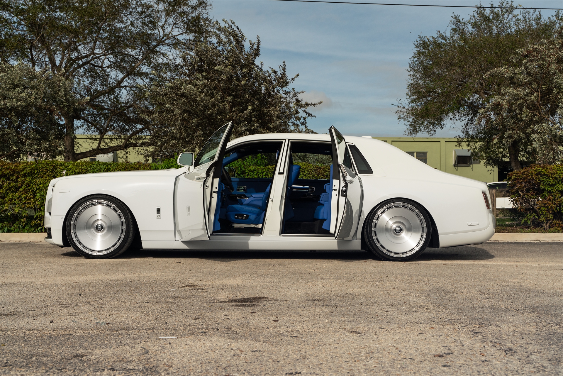 Rolls-Royce Phantom II | English White | Novitec SP3 Wheels | Brushed Clear