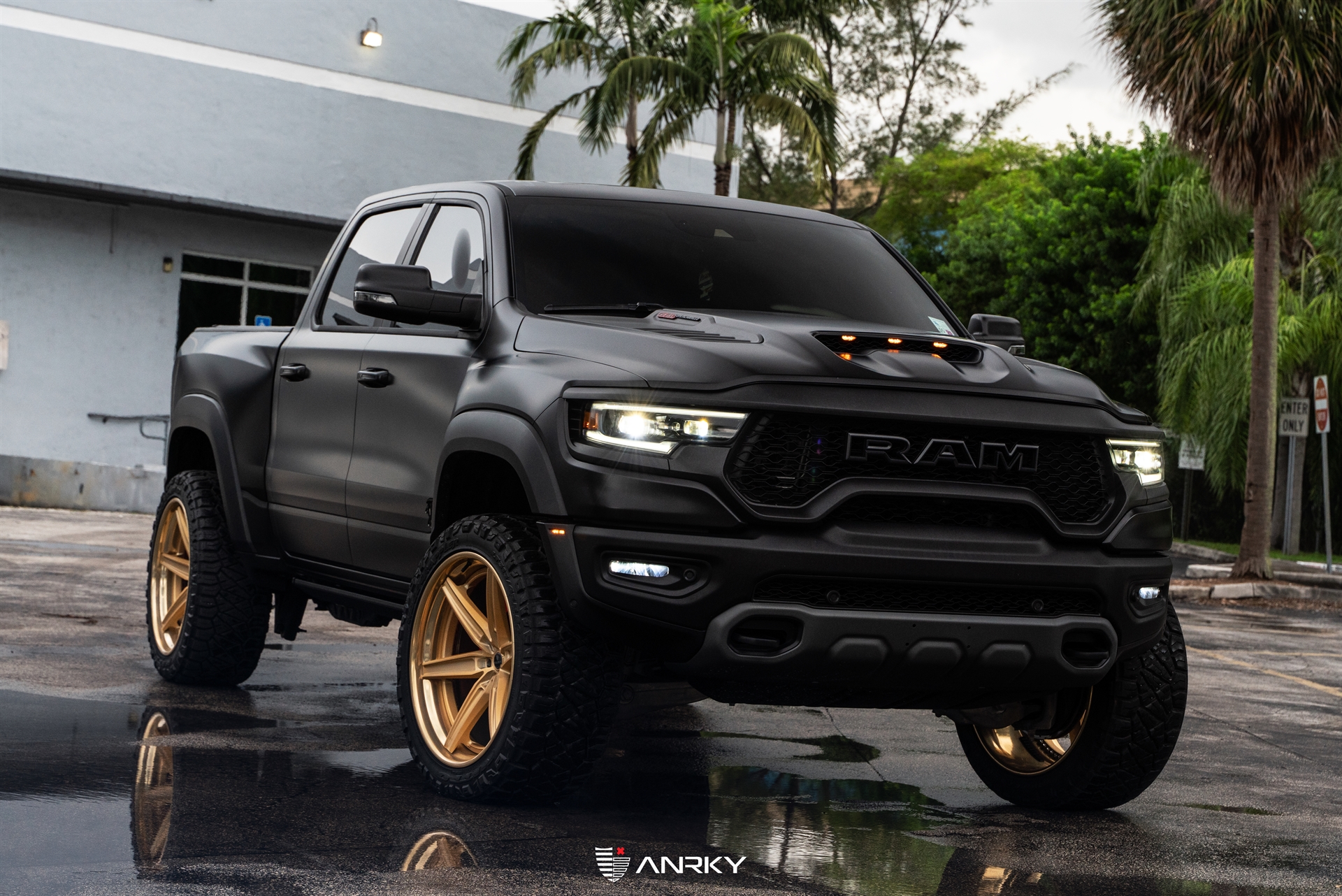 Ram 1500 TRX – AN36S SeriesTHREE