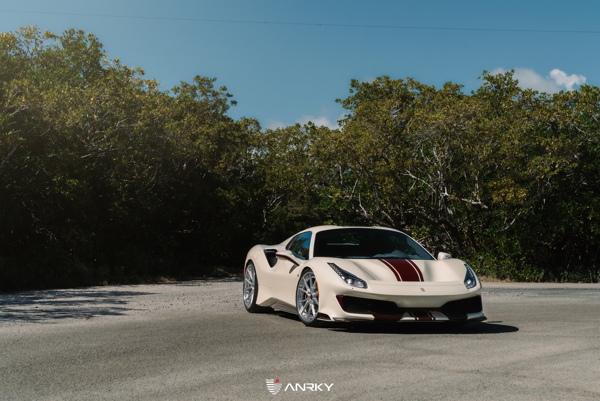 Ferrari 488 Pista | Sabia Del Desierto | on ANRKY AN32 | Frozen Polished Clear