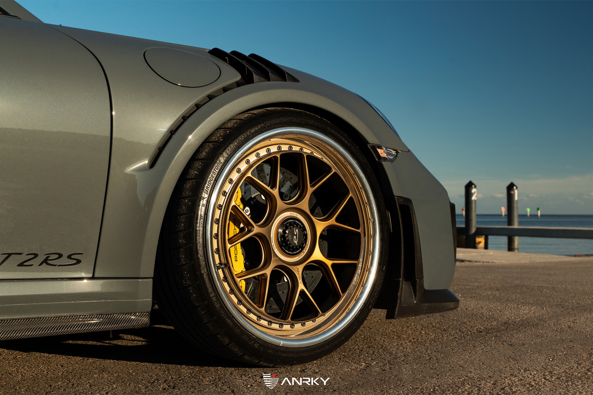 Porsche 991.2 GT2 RS | Grigio Telesto | on ANRKY JDX-314 | Polished Clear
