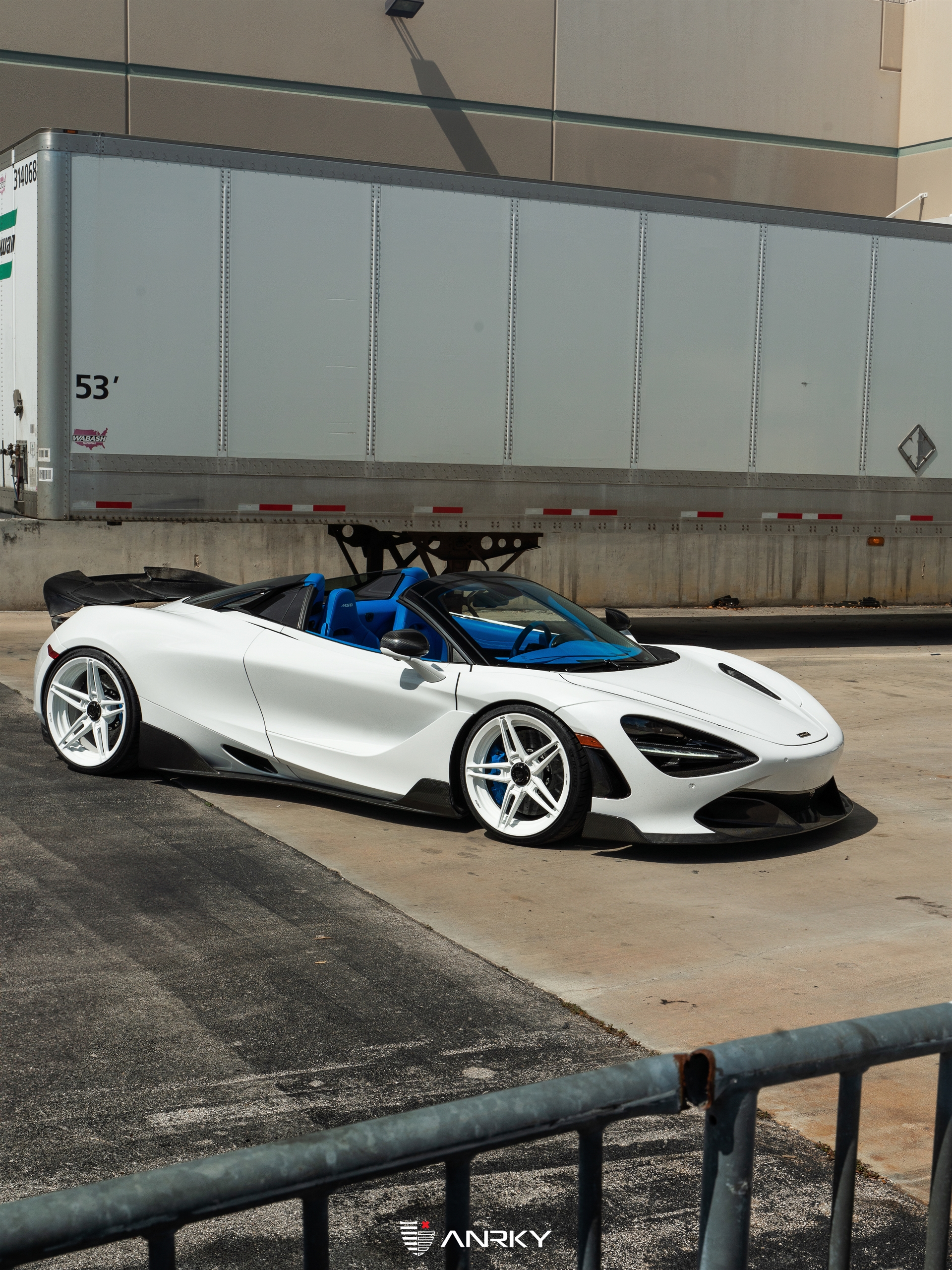 McLaren 720S Spider – AN27 SeriesTWO