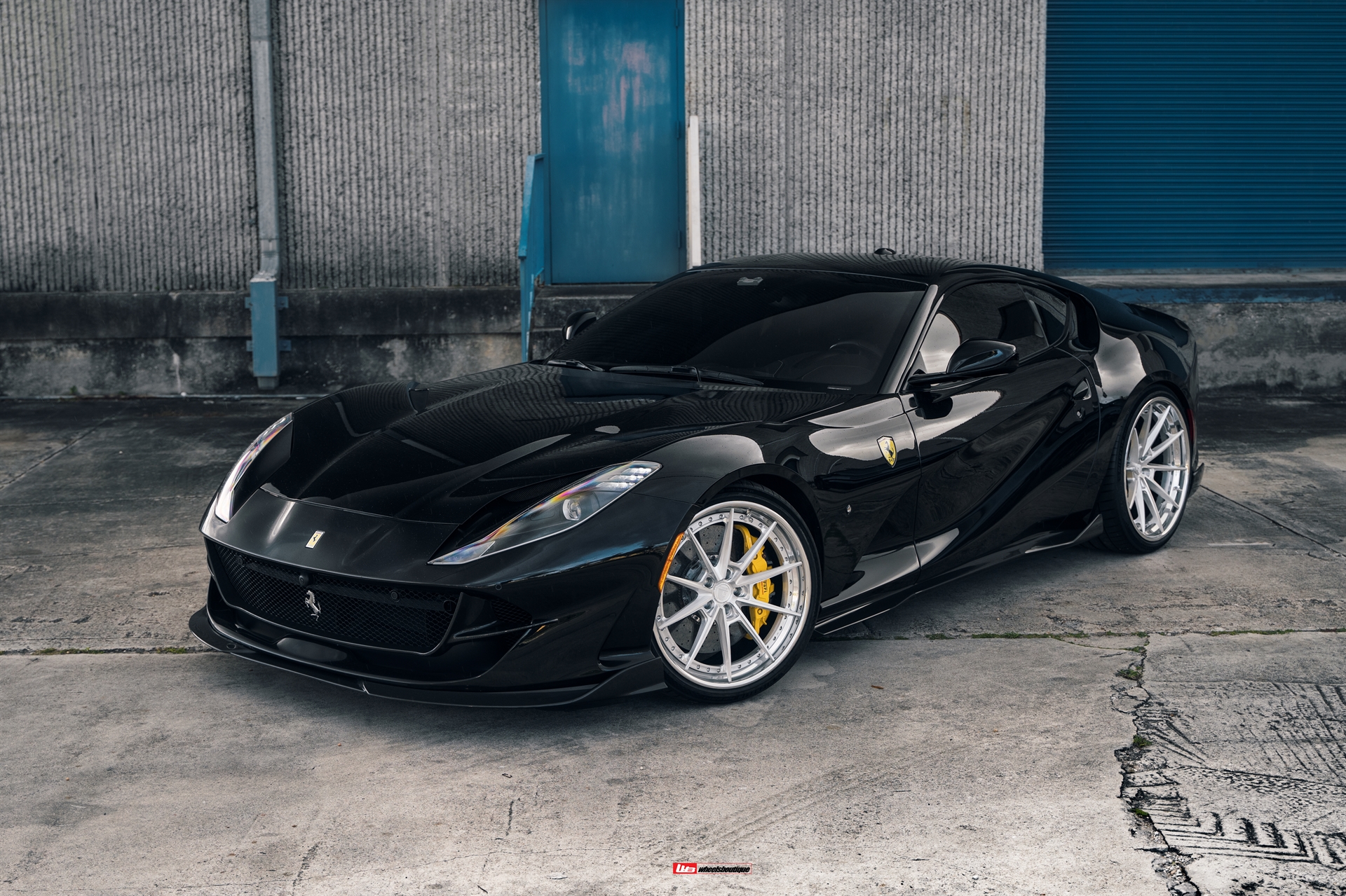 ANRKY AN28 | Ferrari 812 Superfast 2