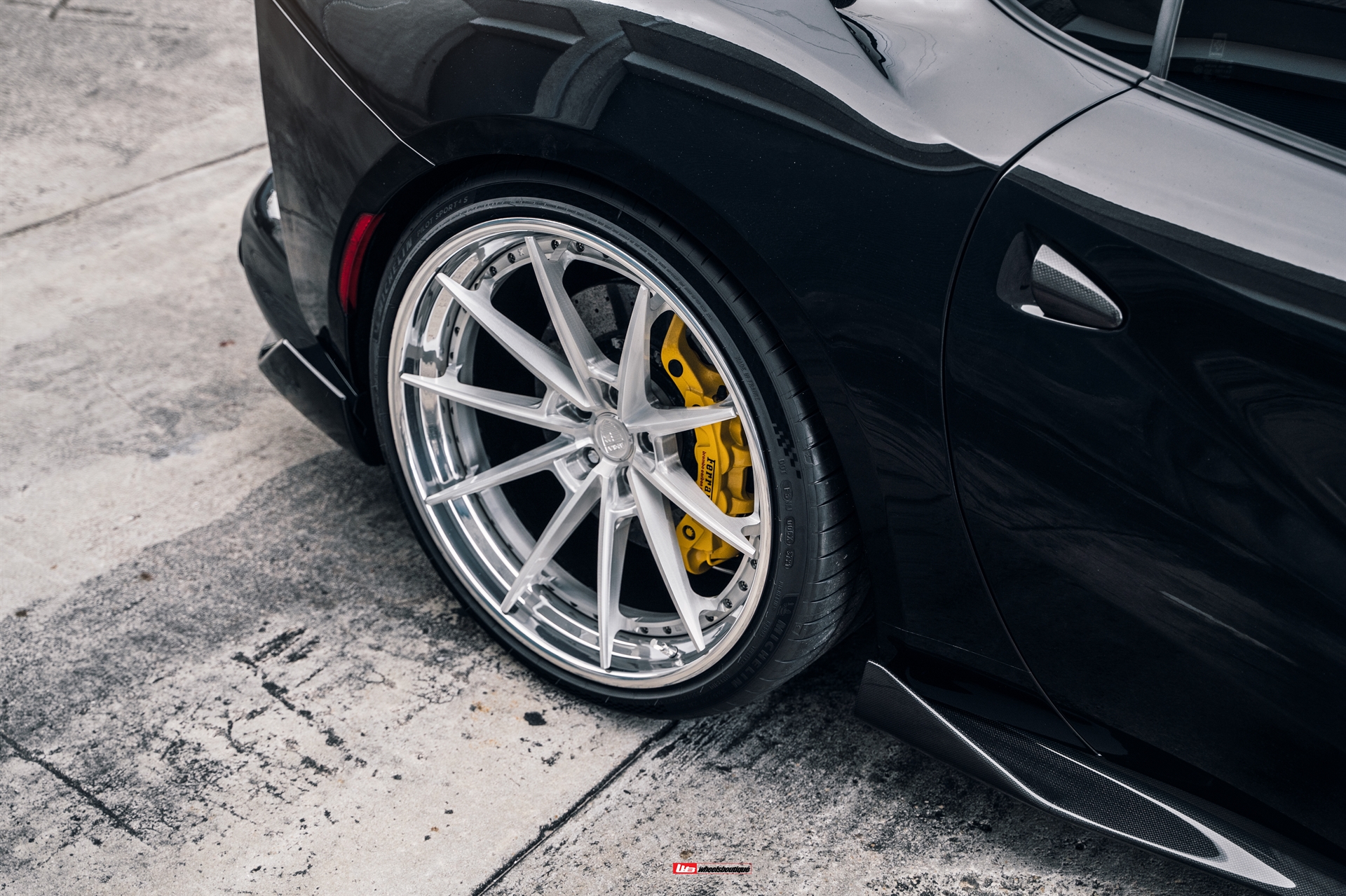 ANRKY AN28 | Ferrari 812 Superfast 2