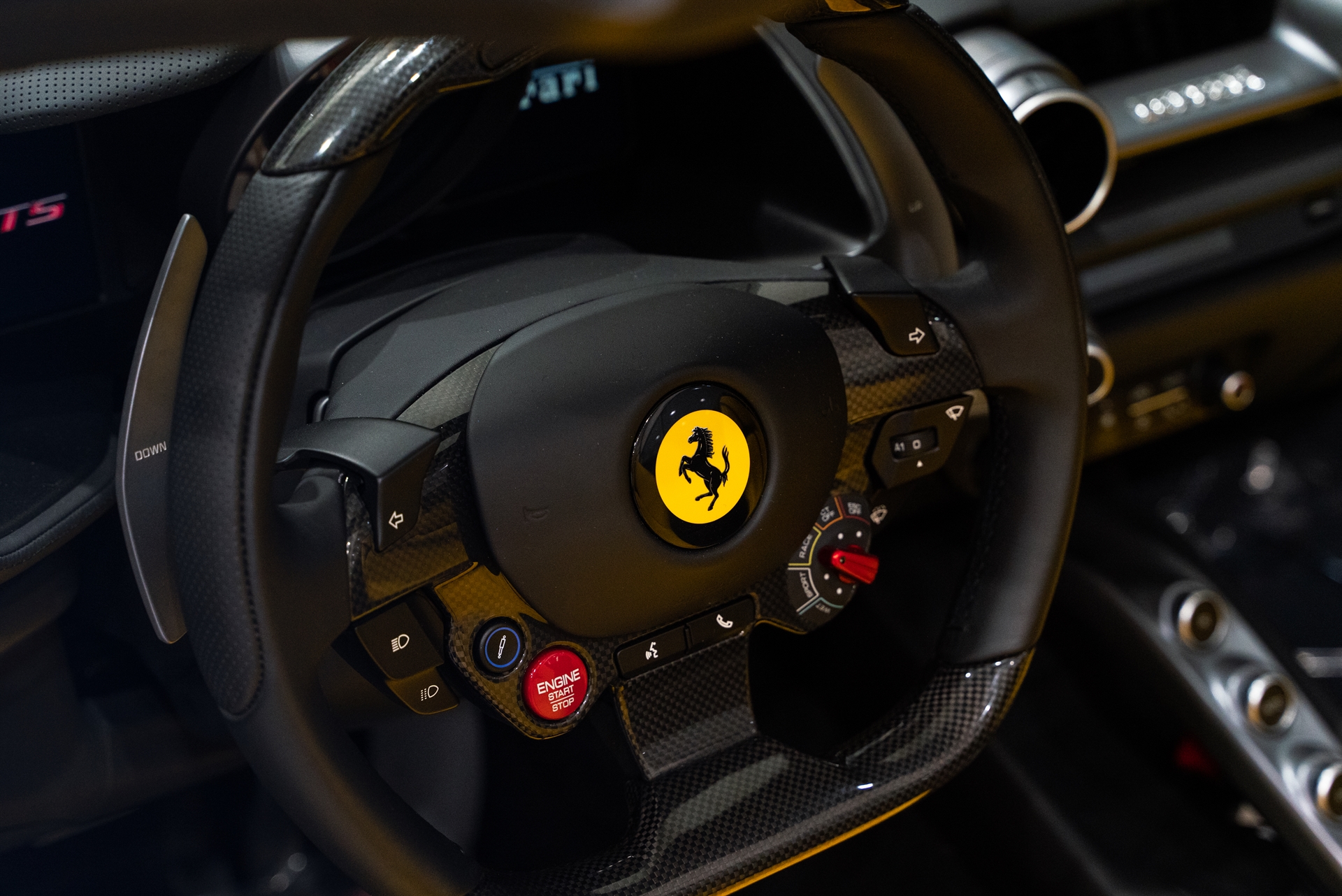 Ferrari 812 GTS on 1886 Wheels G010