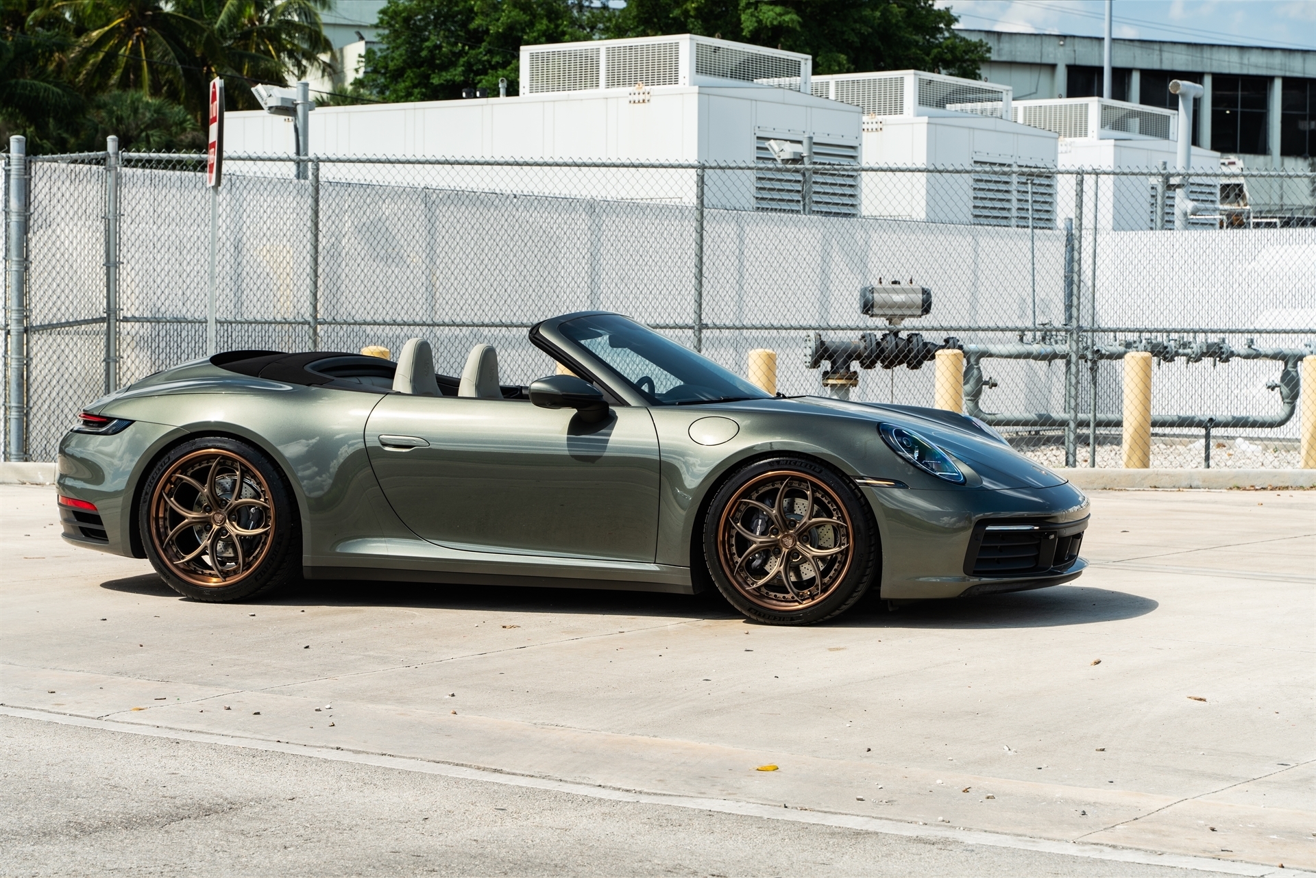 Porsche 992 Convertible X|Series 3 piece