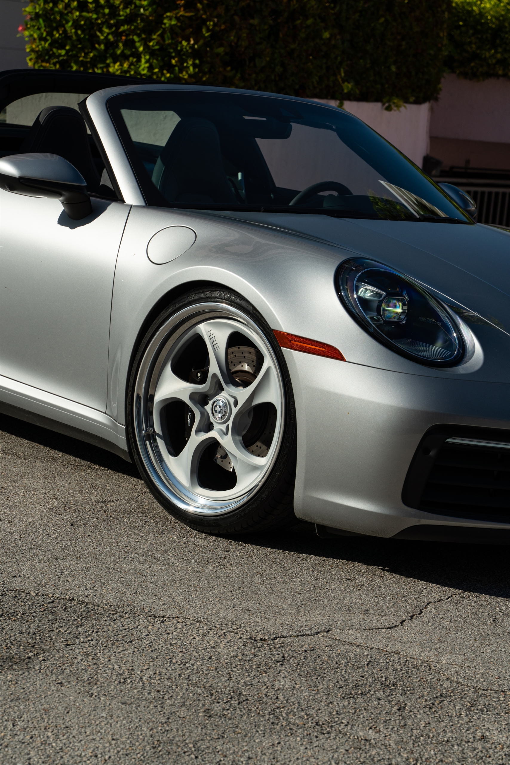 Porsche 992 GTS | Ice Gray Metallic | on HRE 522 FMR | Satin Silver