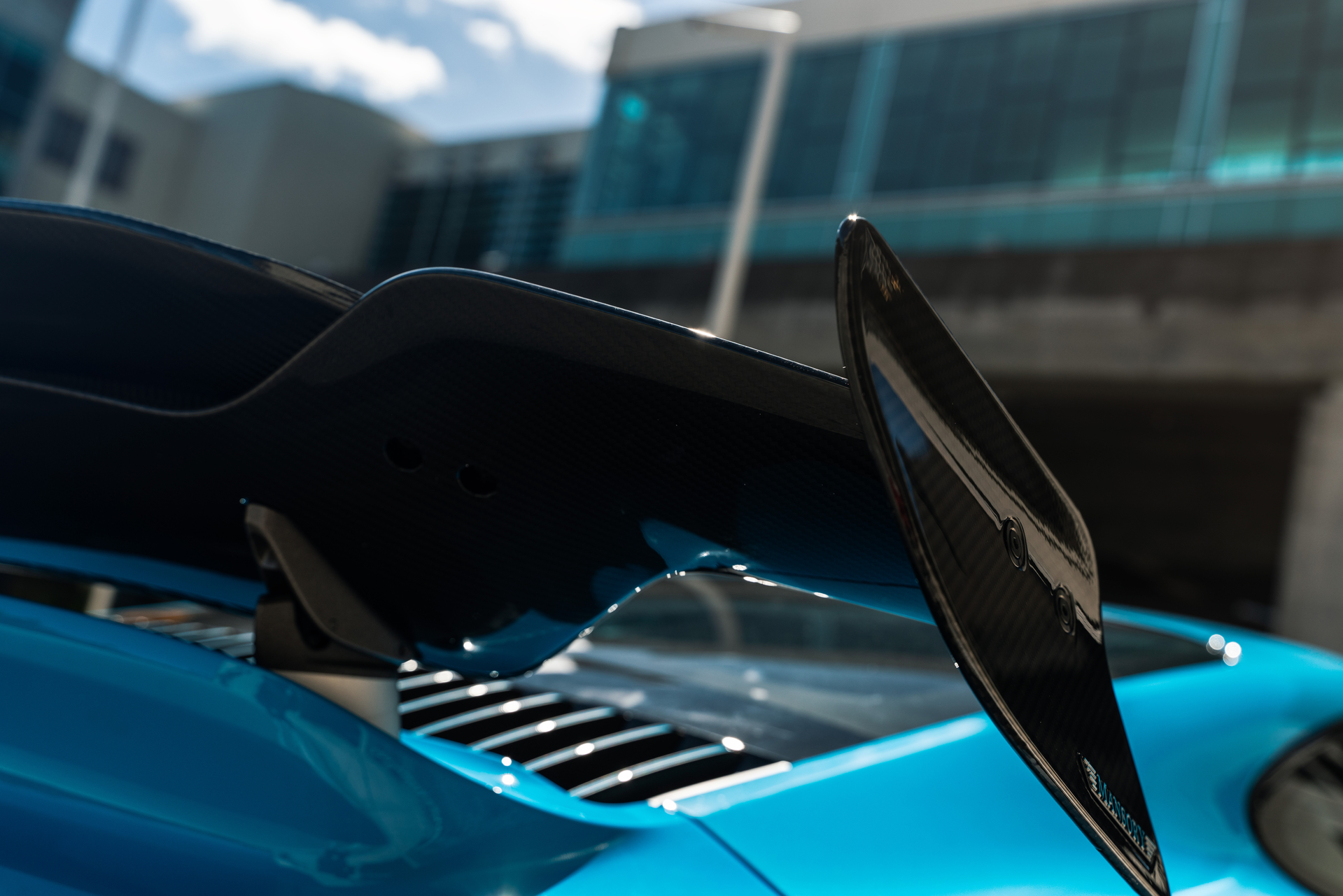 MANSORY 992 Turbo | Riviera Blue | on HRE 527 FMR | Satin White Gold