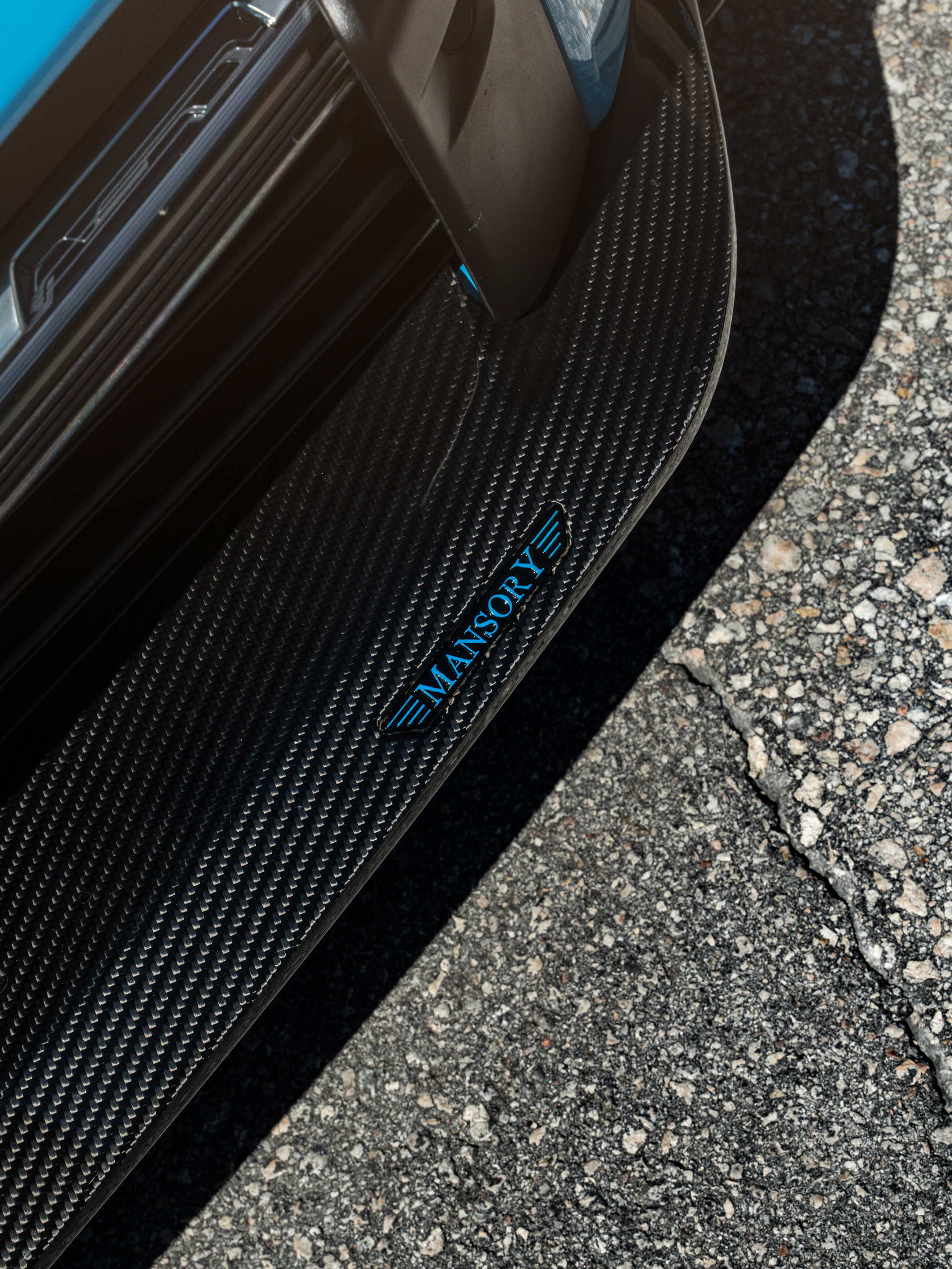 MANSORY 992 Turbo | Riviera Blue | on HRE 527 FMR | Satin White Gold