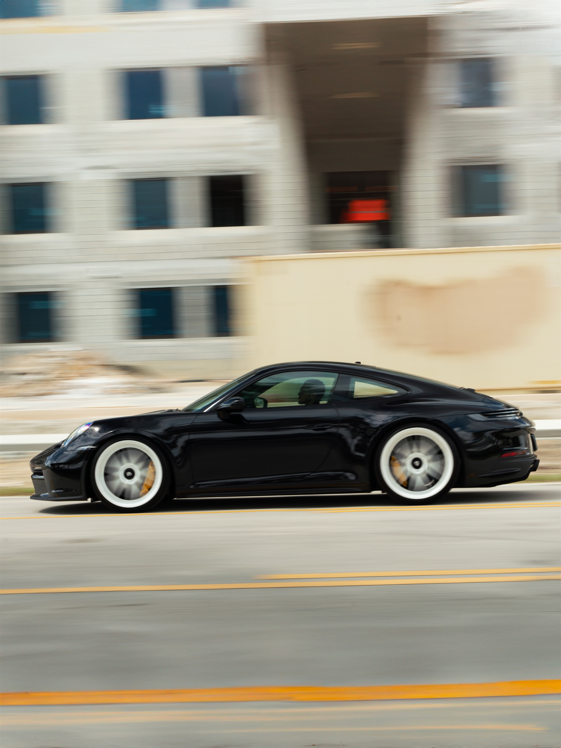 Porsche 992 GT3 Touring | Black | on ANRKY AN27 | Gloss White