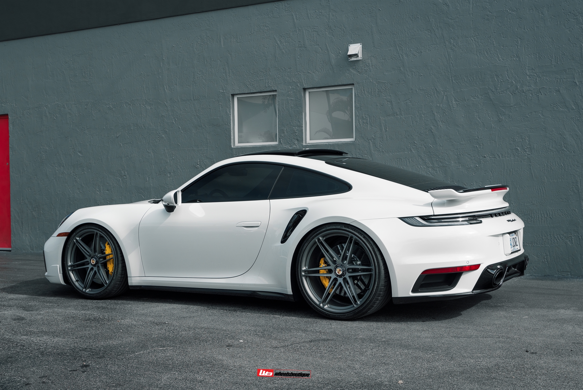 HRE P106 | Porsche 992 Turbo S