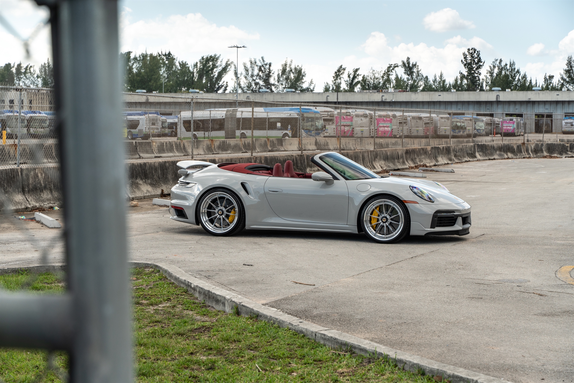 1886 Wheels G010 | Porsche 992 Turbo S Cabriolet