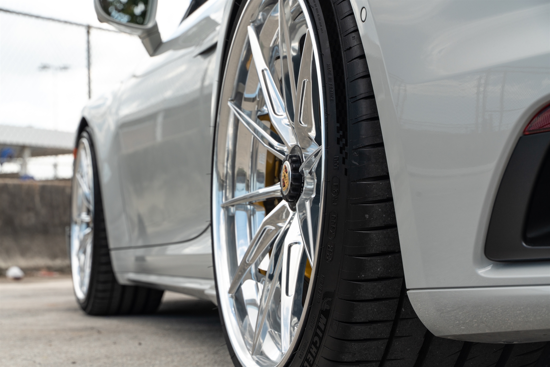 1886 Wheels G010 | Porsche 992 Turbo S Cabriolet