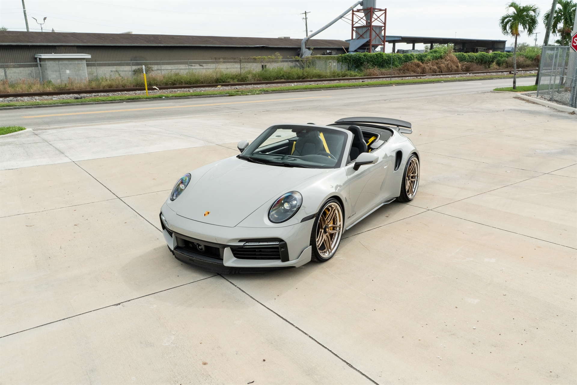 Porsche 992 Turbo / HRE S107SC