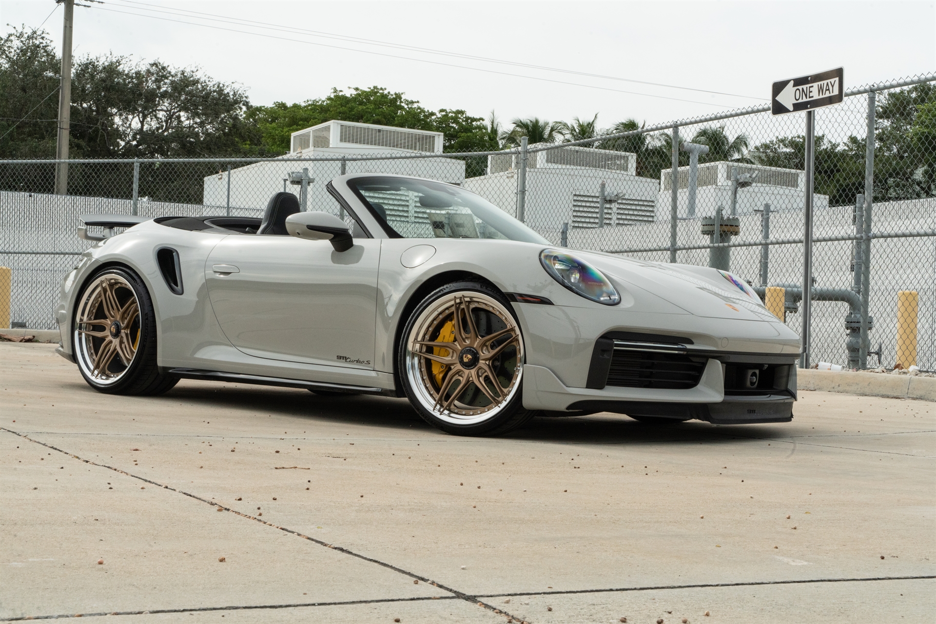 Porsche 992 Turbo / HRE S107SC