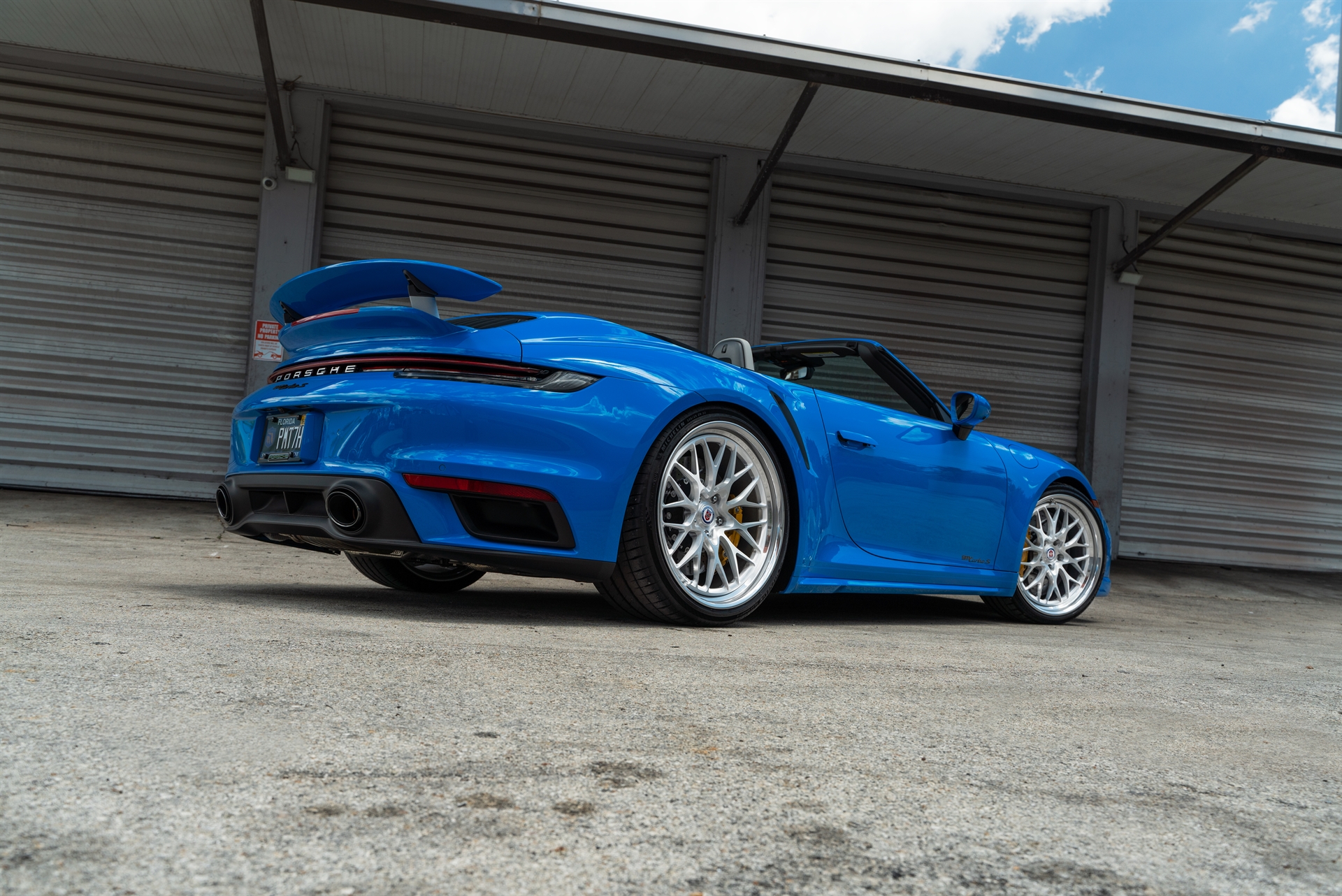 Porsche 992 Turbo S | Voodoo Blue | HRE 520 FMR | Brushed Clear