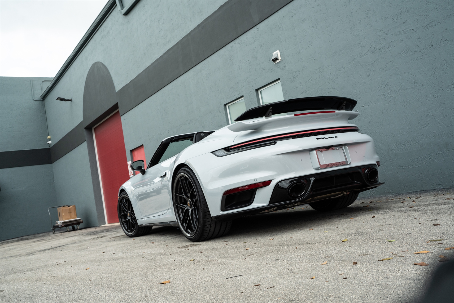 Porsche 992 Turbo S | Ice Gray Metallic | on HRE HX101 | Satin Black