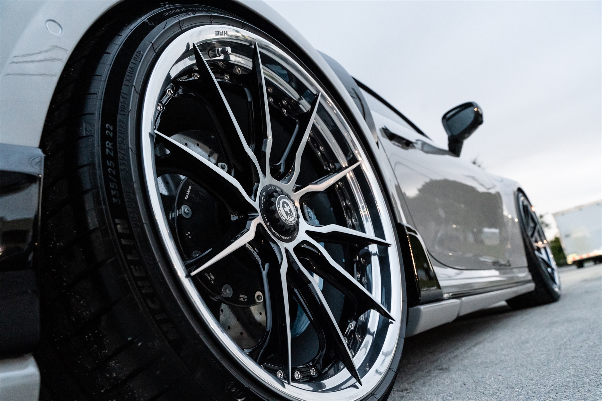 TECHART 992 Turbo S | Chalk | on HRE S104SC | Brushed Clear/ Gloss Black Window