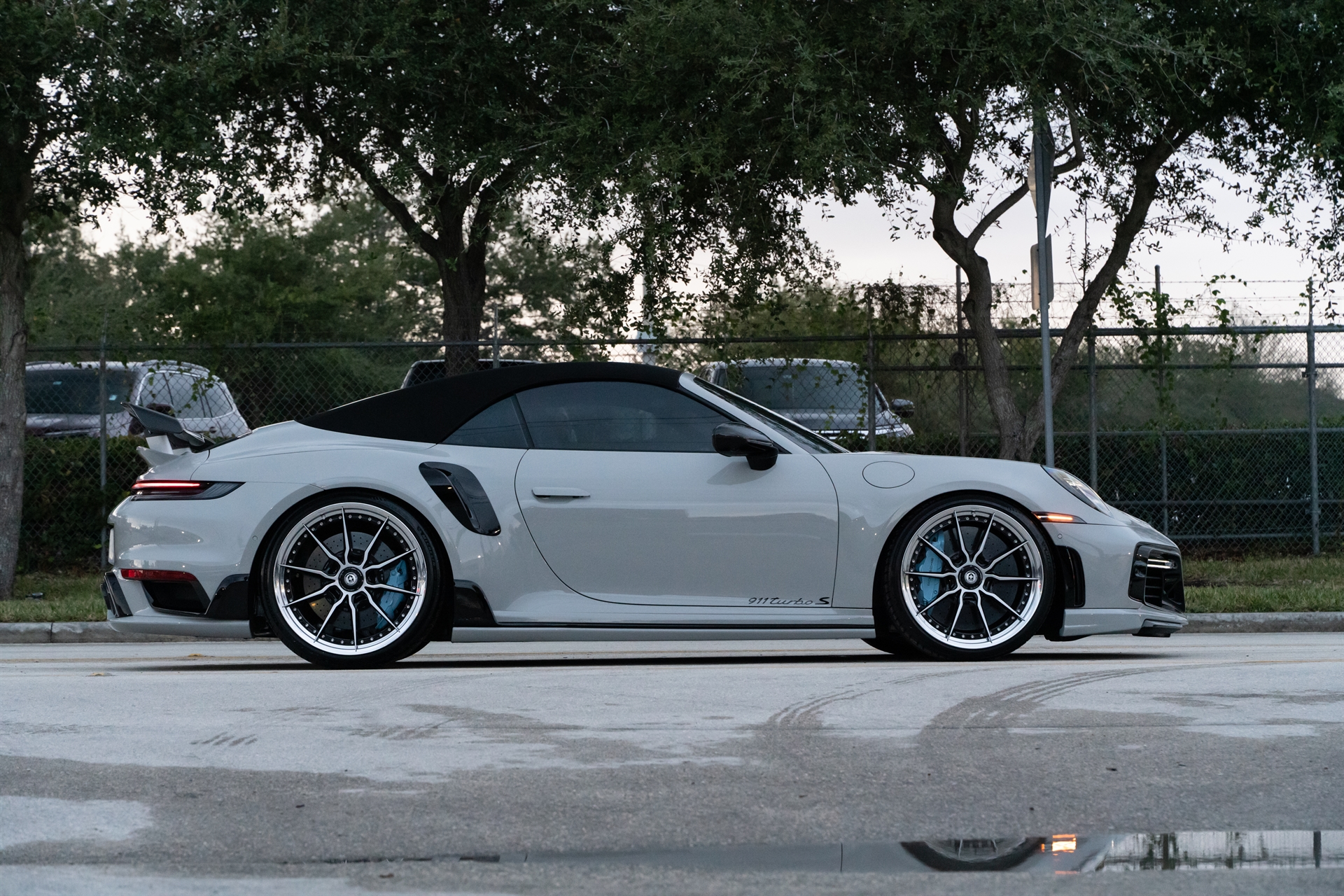 TECHART 992 Turbo S | Chalk | on HRE S104SC | Brushed Clear/ Gloss Black Window