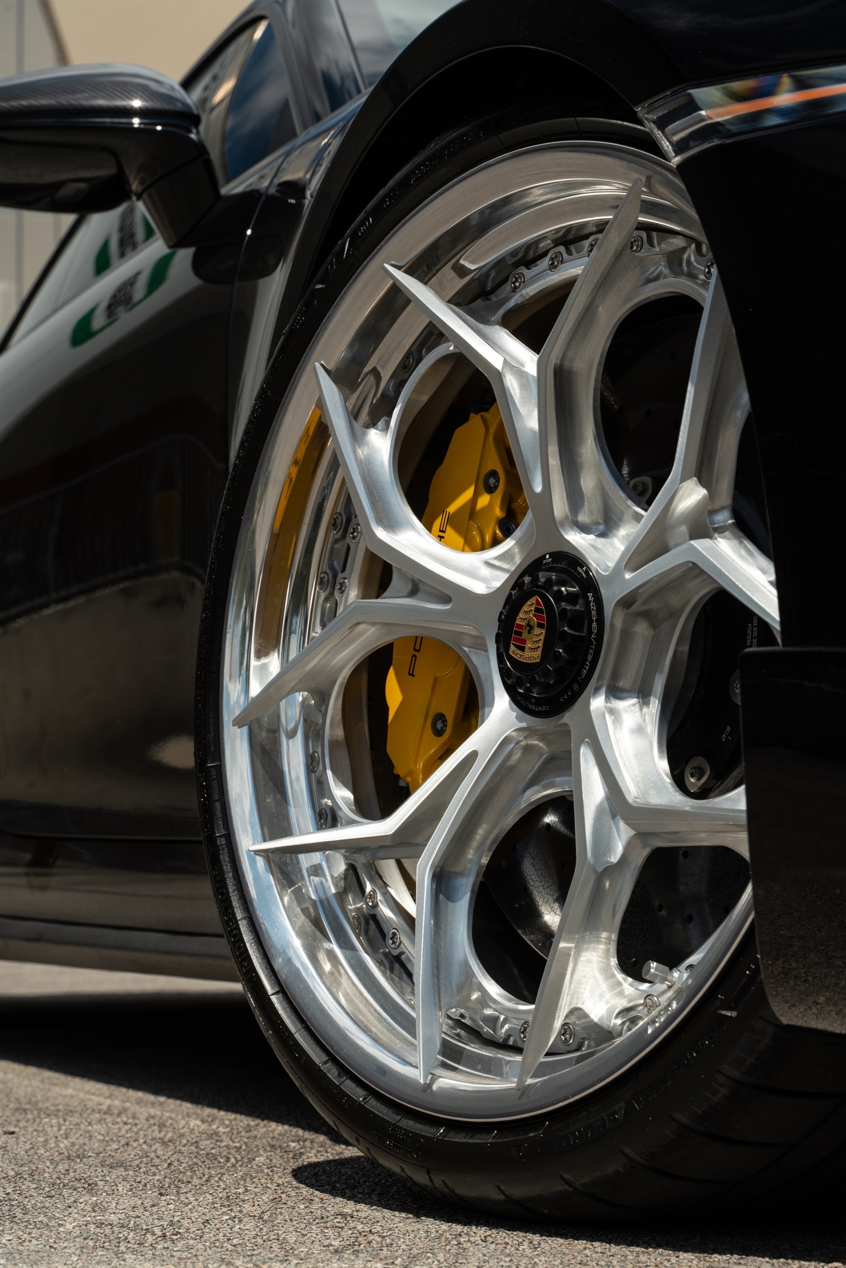 Porsche 992 Turbo Cabriolet on HRE S111SC