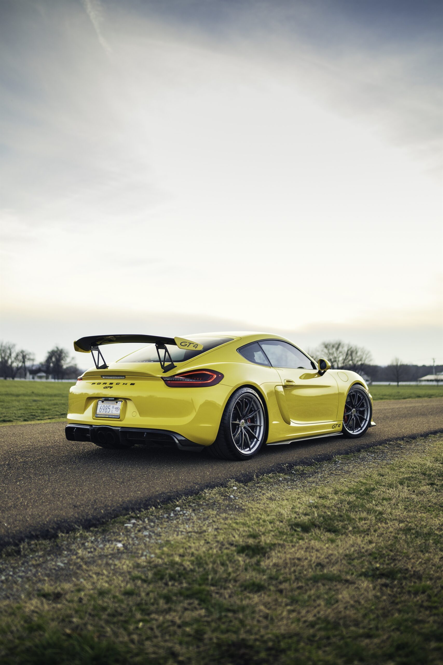 HRE S104SC | Porsche 981 Cayman GT4