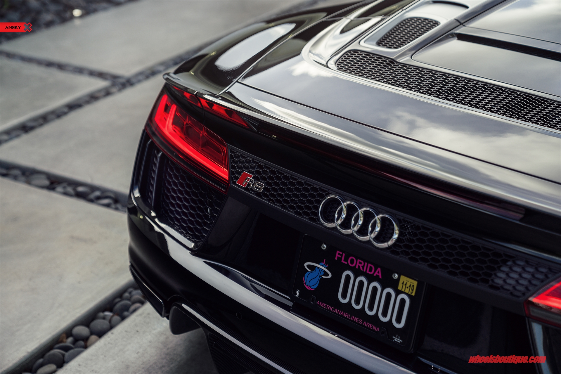 ANRKY AN30 | Audi R8 Spyder 1