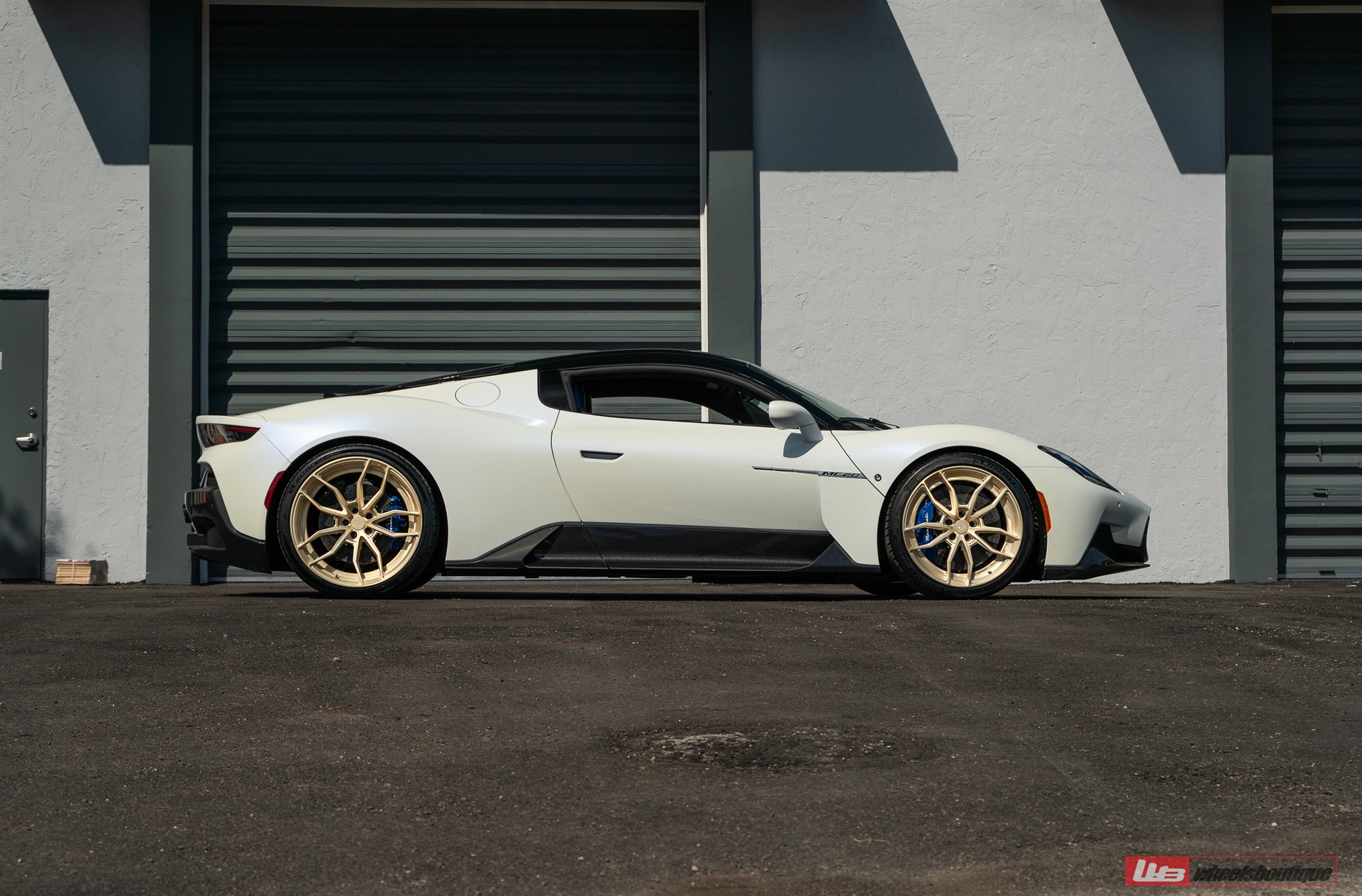 ANRKY AN21 | Maserati MC20