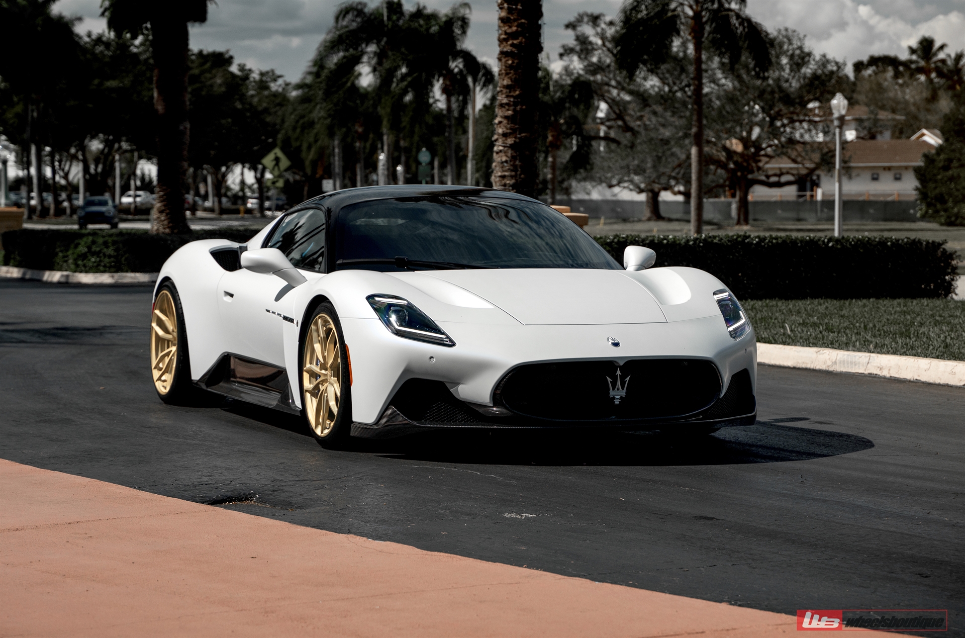 ANRKY AN21 | Maserati MC20