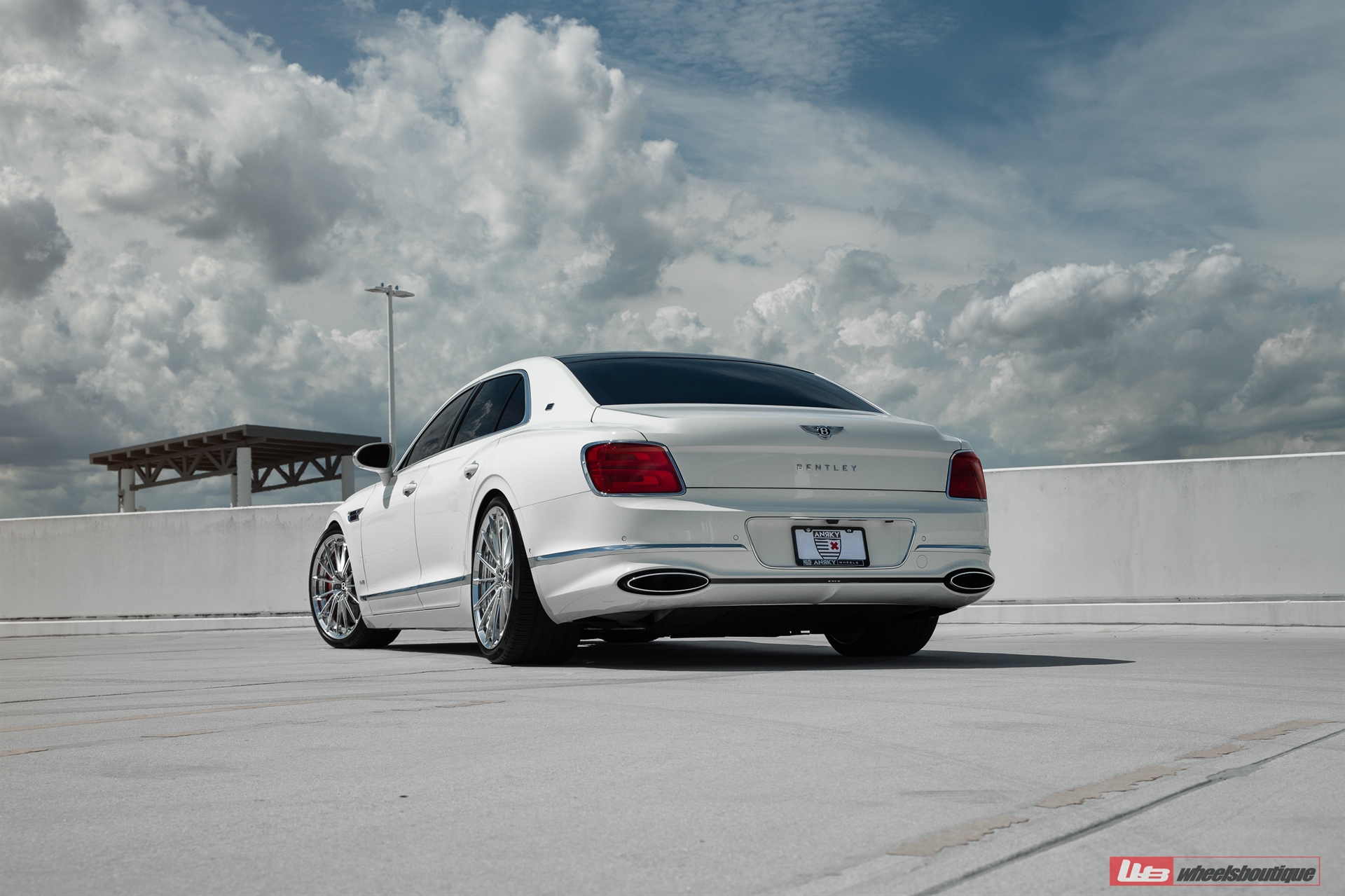 ANRKY AN29 | Bentley Flying Spur