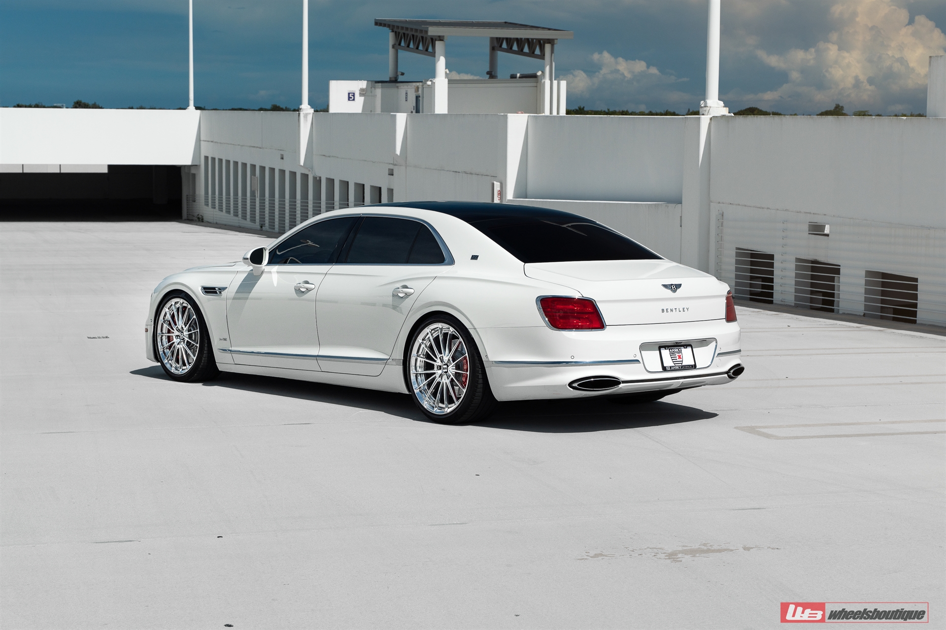 ANRKY AN29 | Bentley Flying Spur