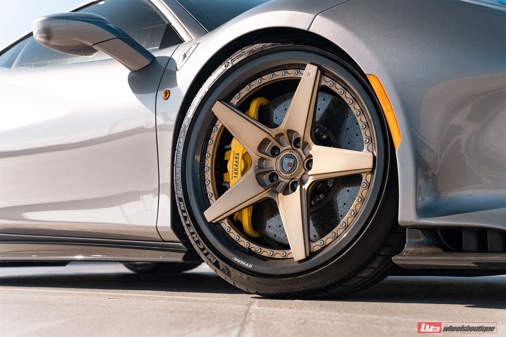 Ferrari 488 Pista | Grigio Silverstone | on ANRKY RS5.3C | Satin Brushed Champagne