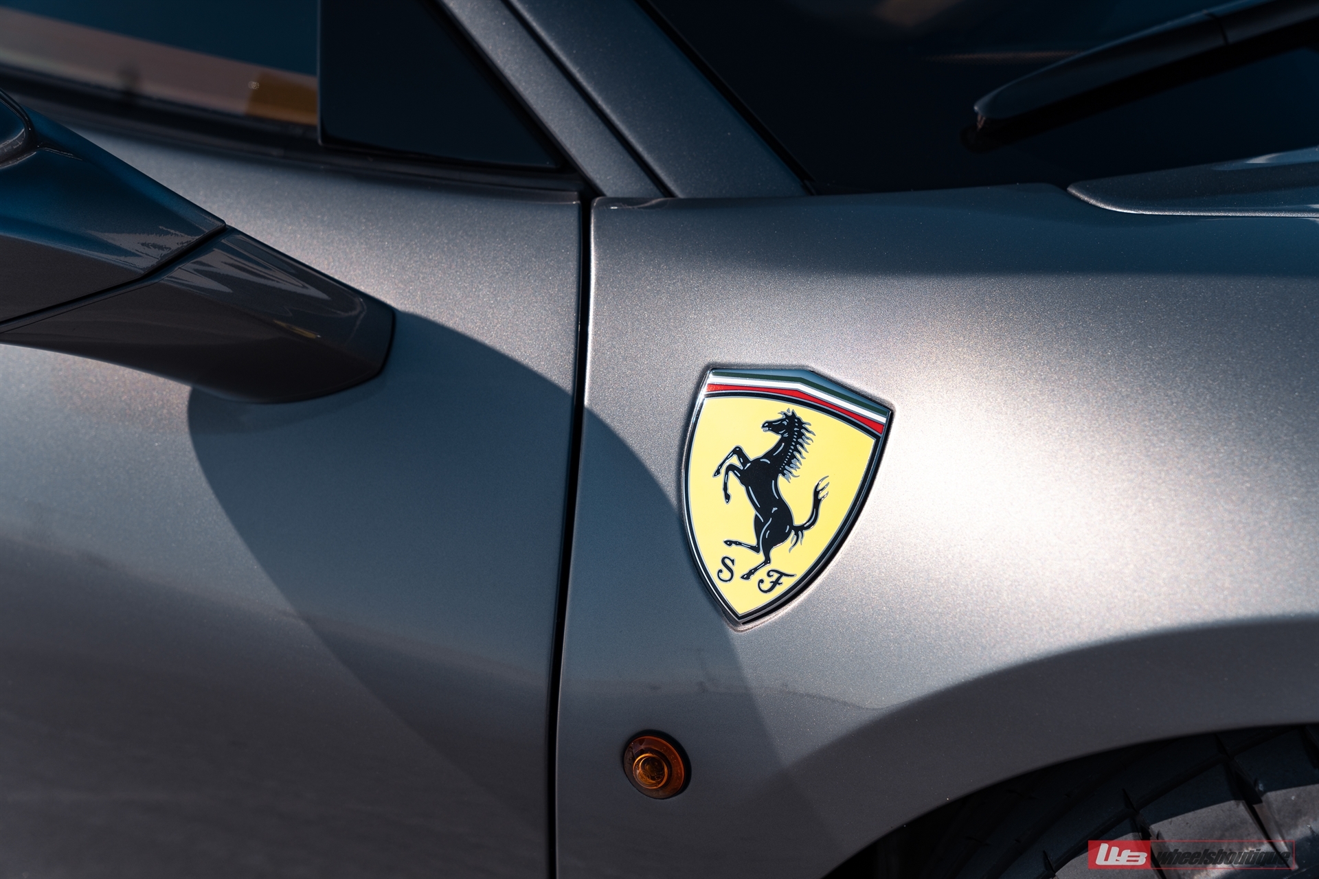 Ferrari 488 Pista | Grigio Silverstone | on ANRKY RS5.3C | Satin Brushed Champagne