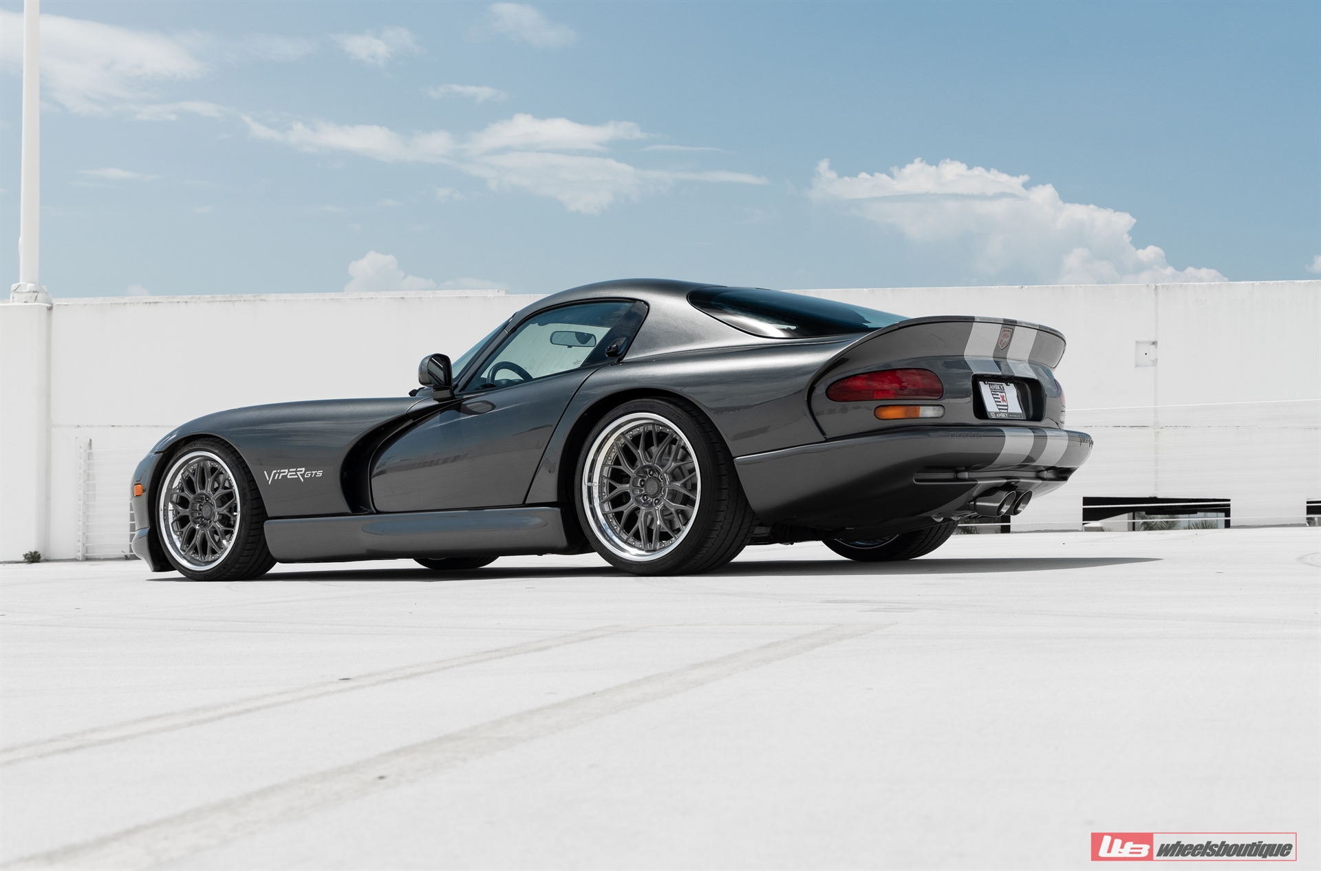 ANRKY RS1 | Dodge Viper GTS