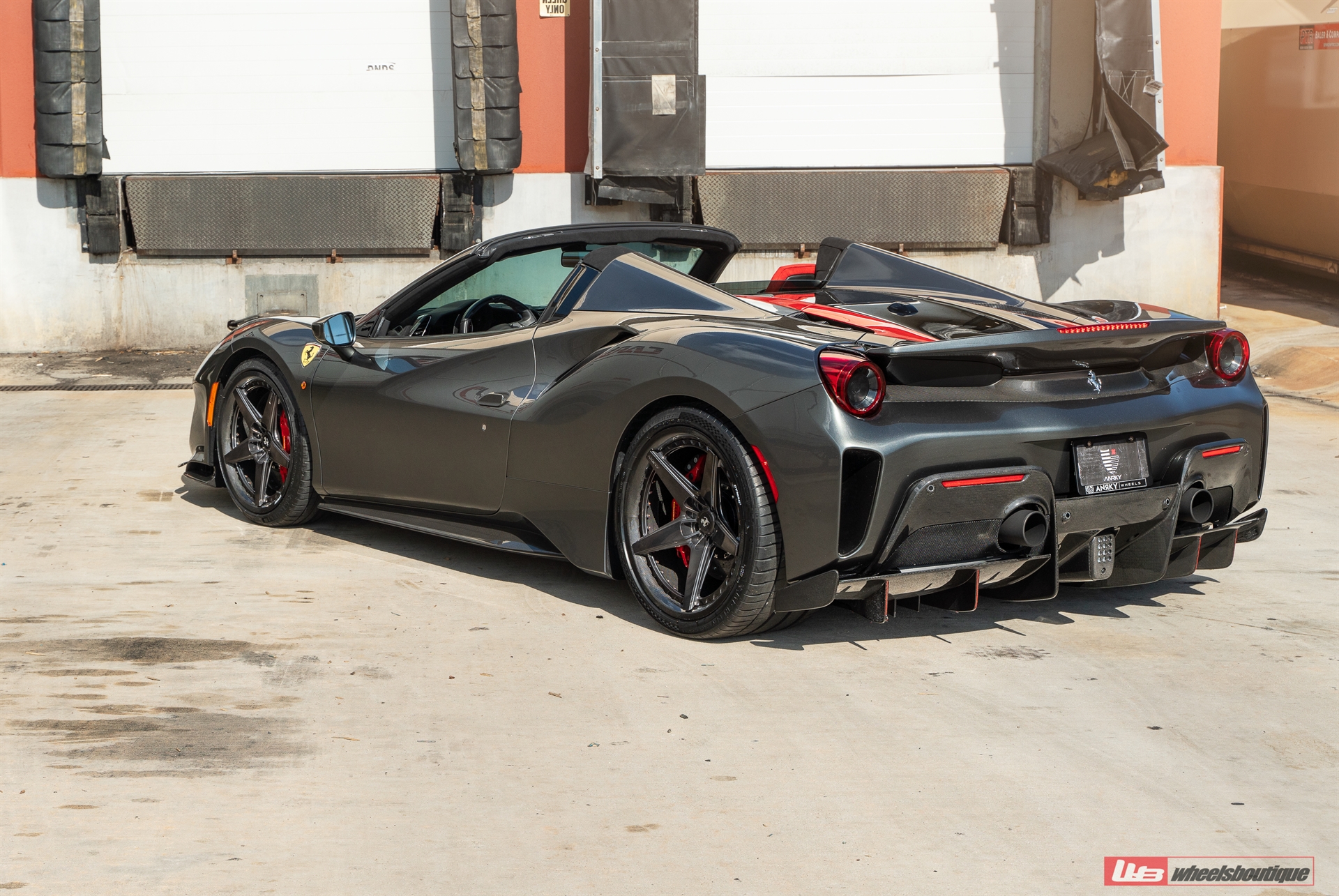 Ferrari 488 Pista | Grigio Silverstone | on ANRKY RS5.3C | Polished Smoke