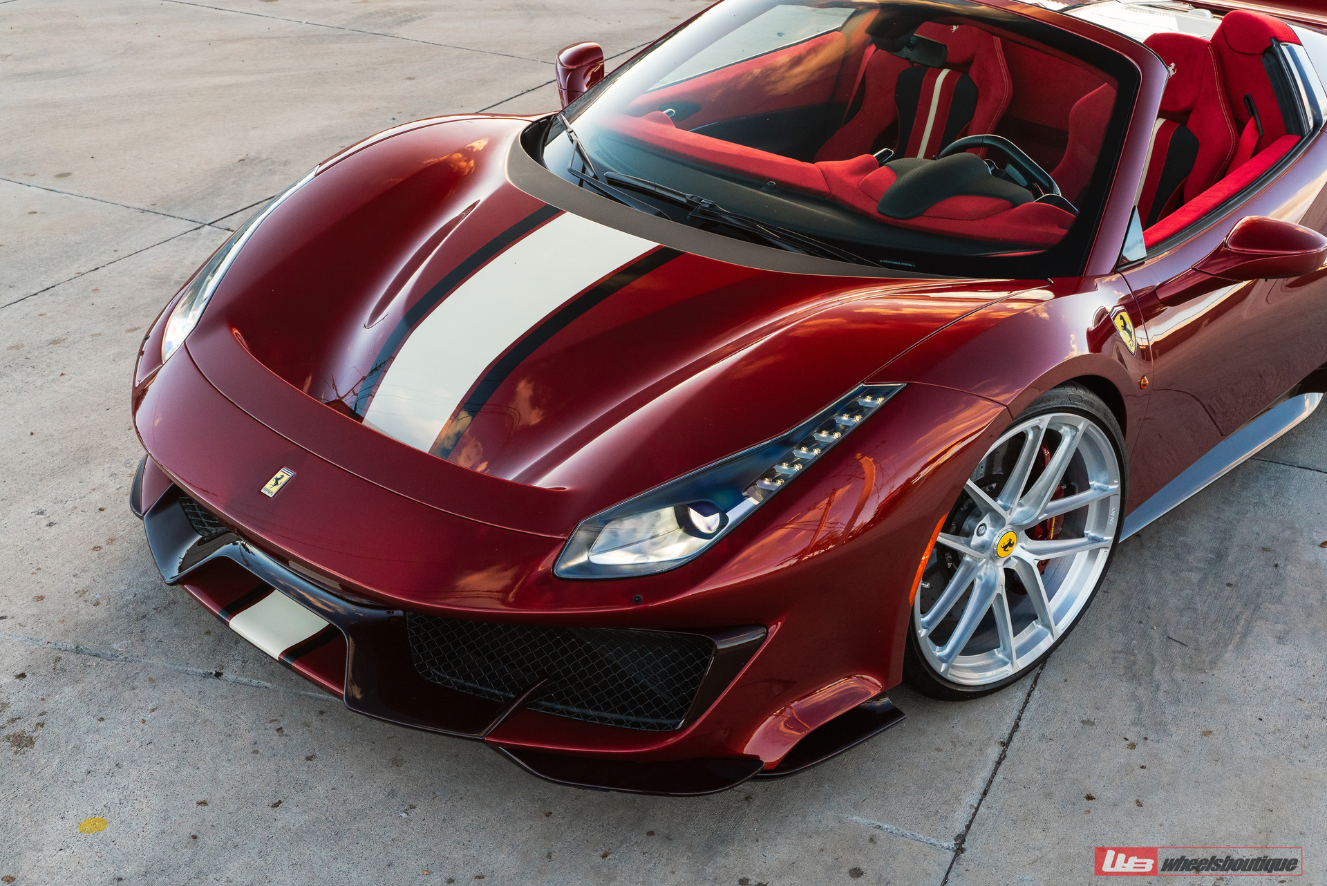 Ferrari 488 Pista | Rosso Fiorano | on ANRKY XR-01 Ultralight | Brushed Clear