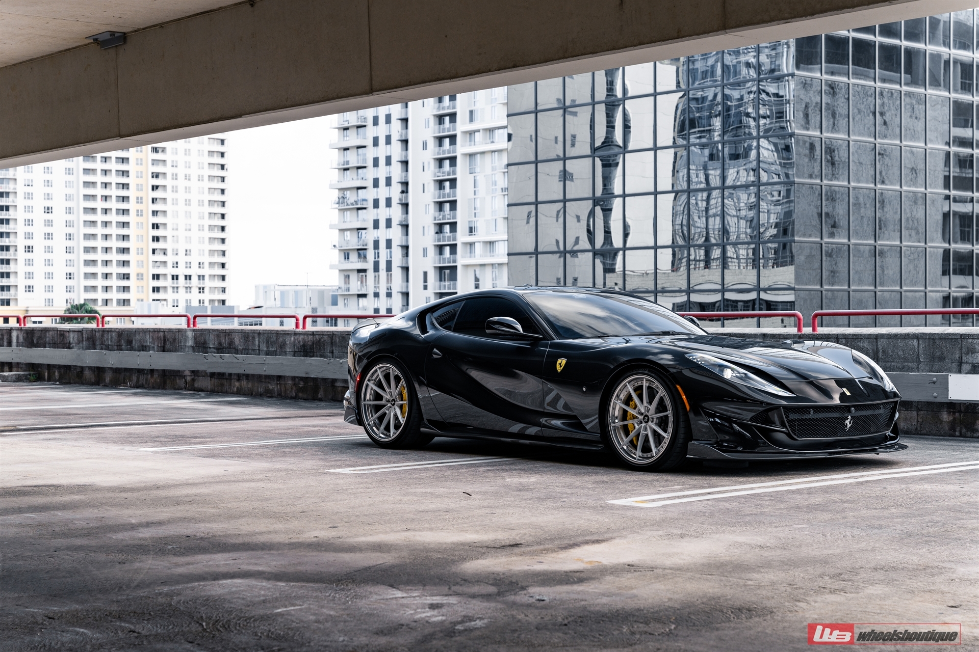 ANRKY AN38 | Ferrari 812 Superfast 2