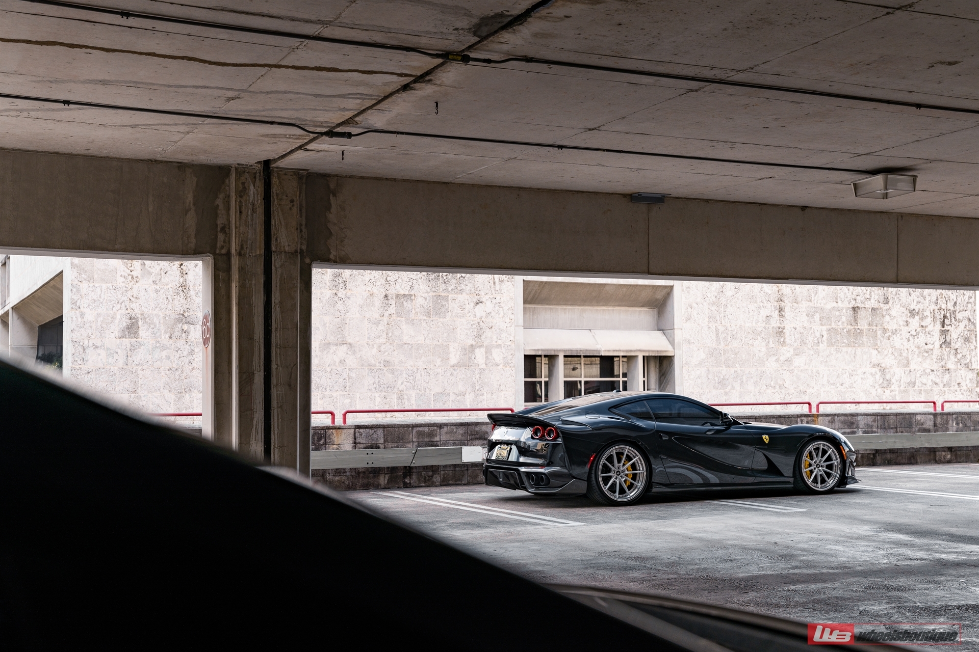 ANRKY AN38 | Ferrari 812 Superfast 2