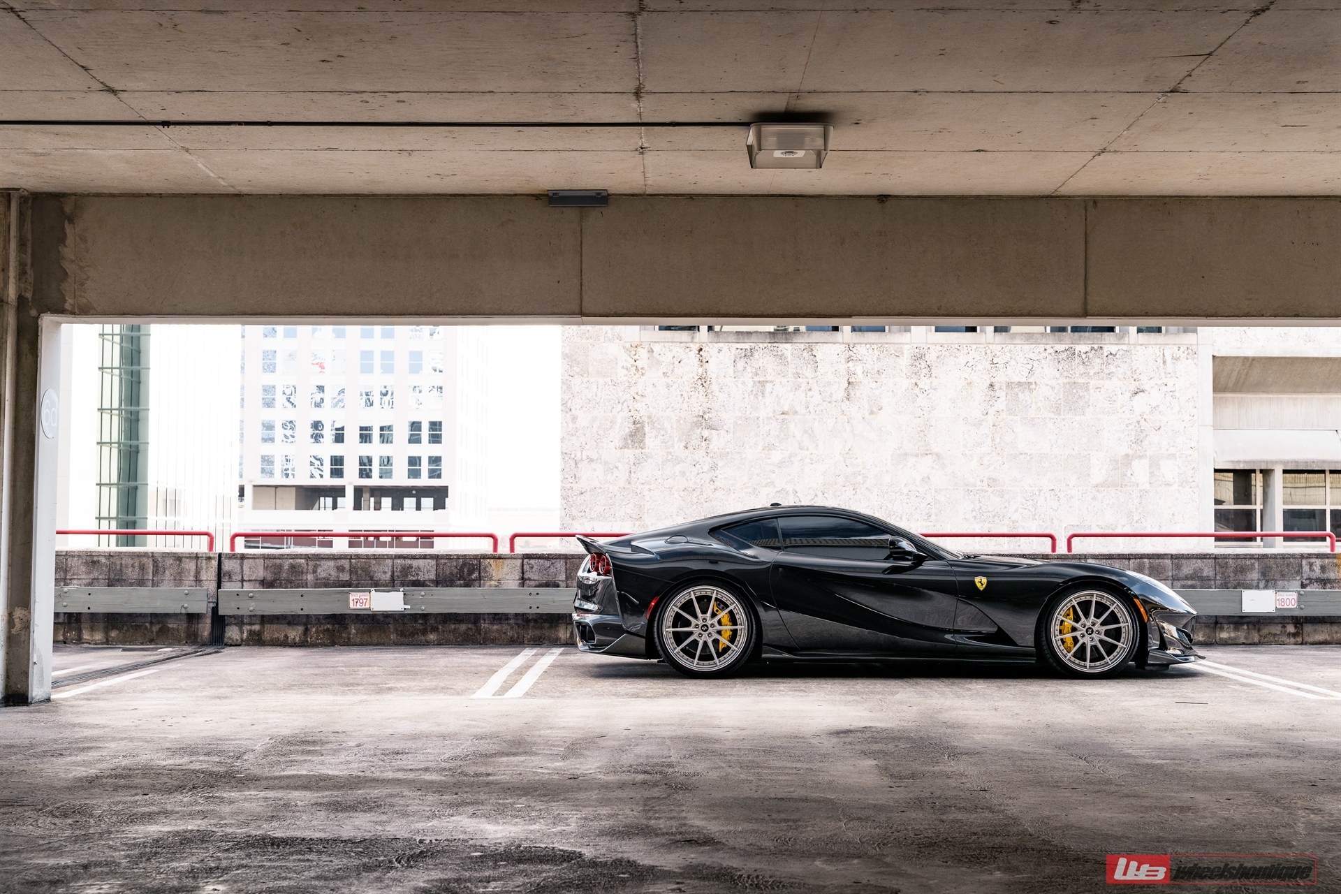 ANRKY AN38 | Ferrari 812 Superfast 2